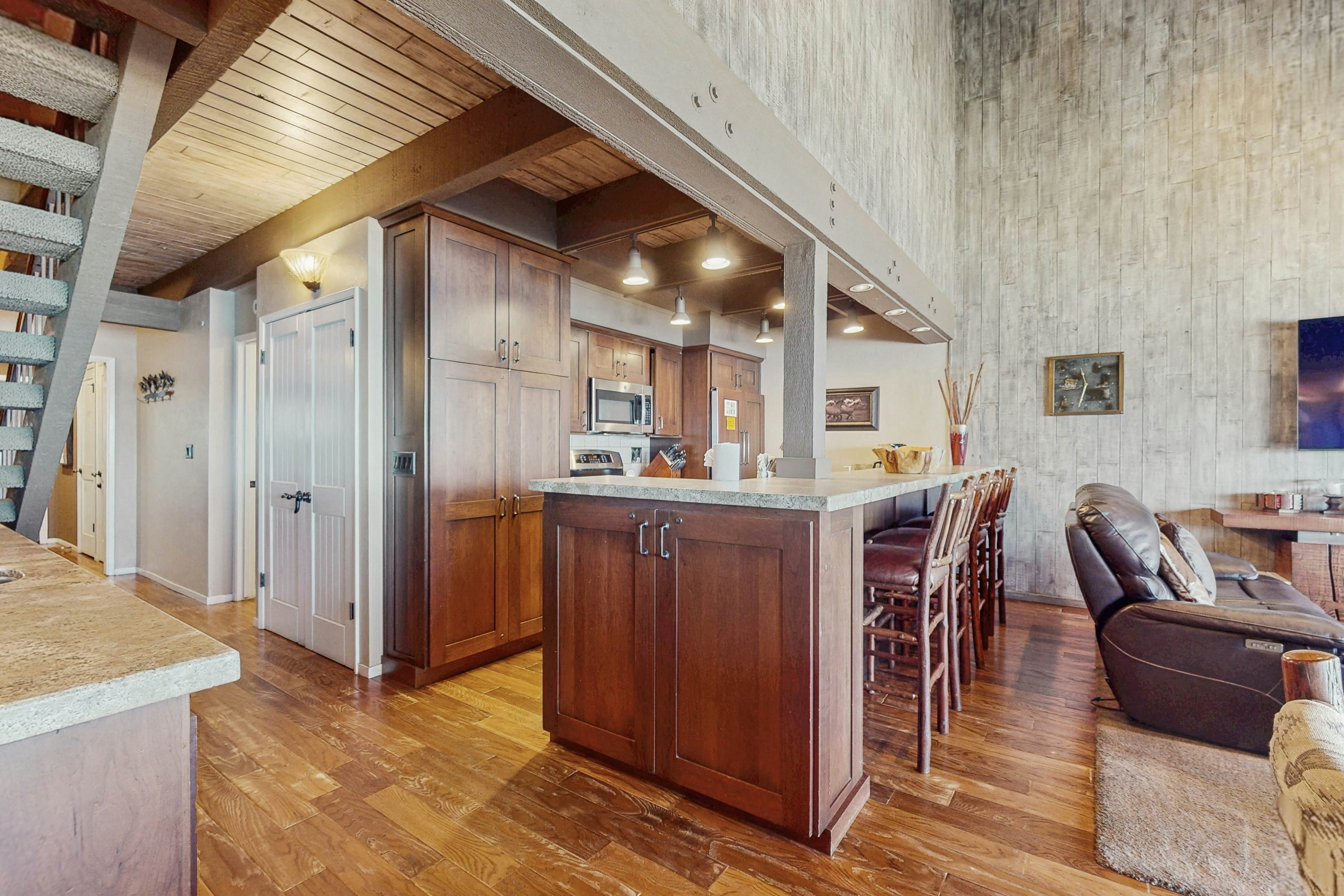 Tahoe Shore Haven Lakeland Village 640