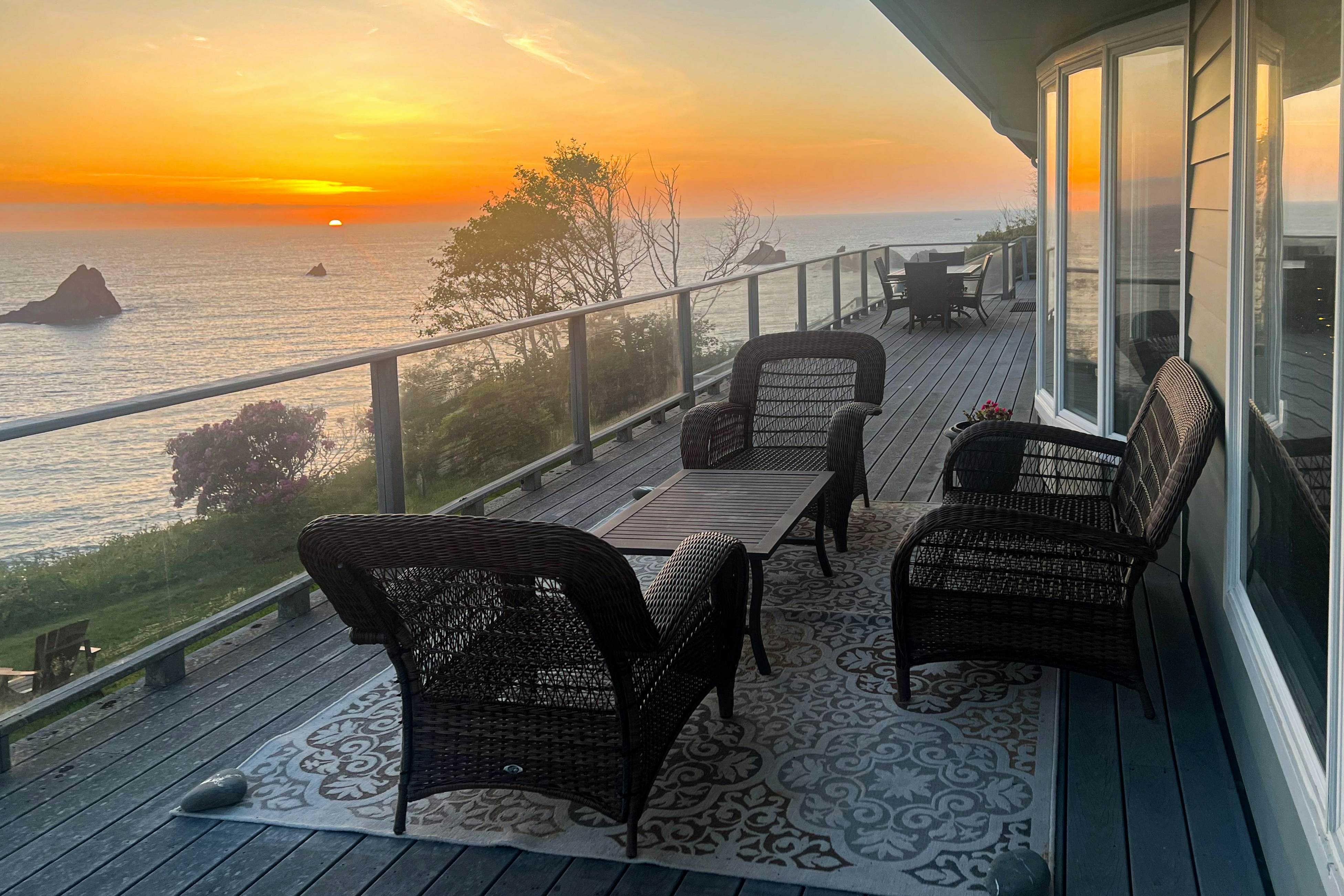 Whalerock Luxury Home