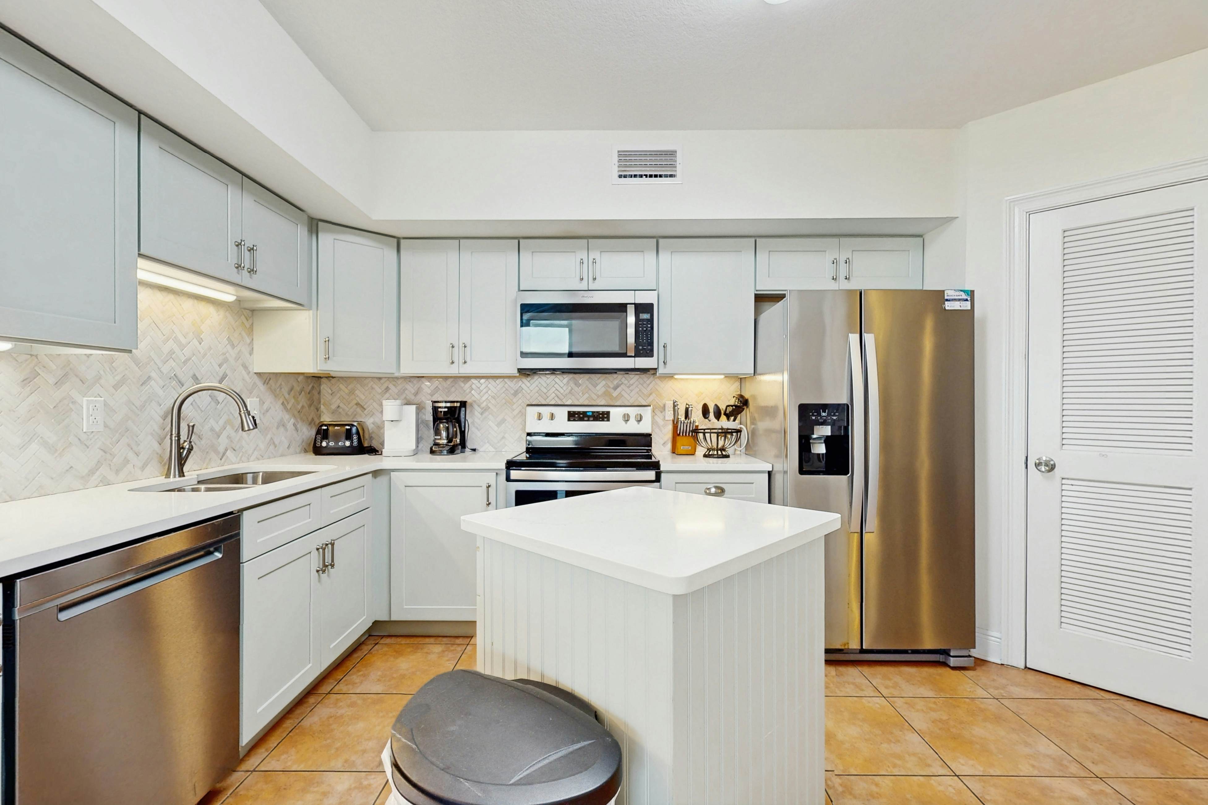 Summer House on Romar Beach 101A