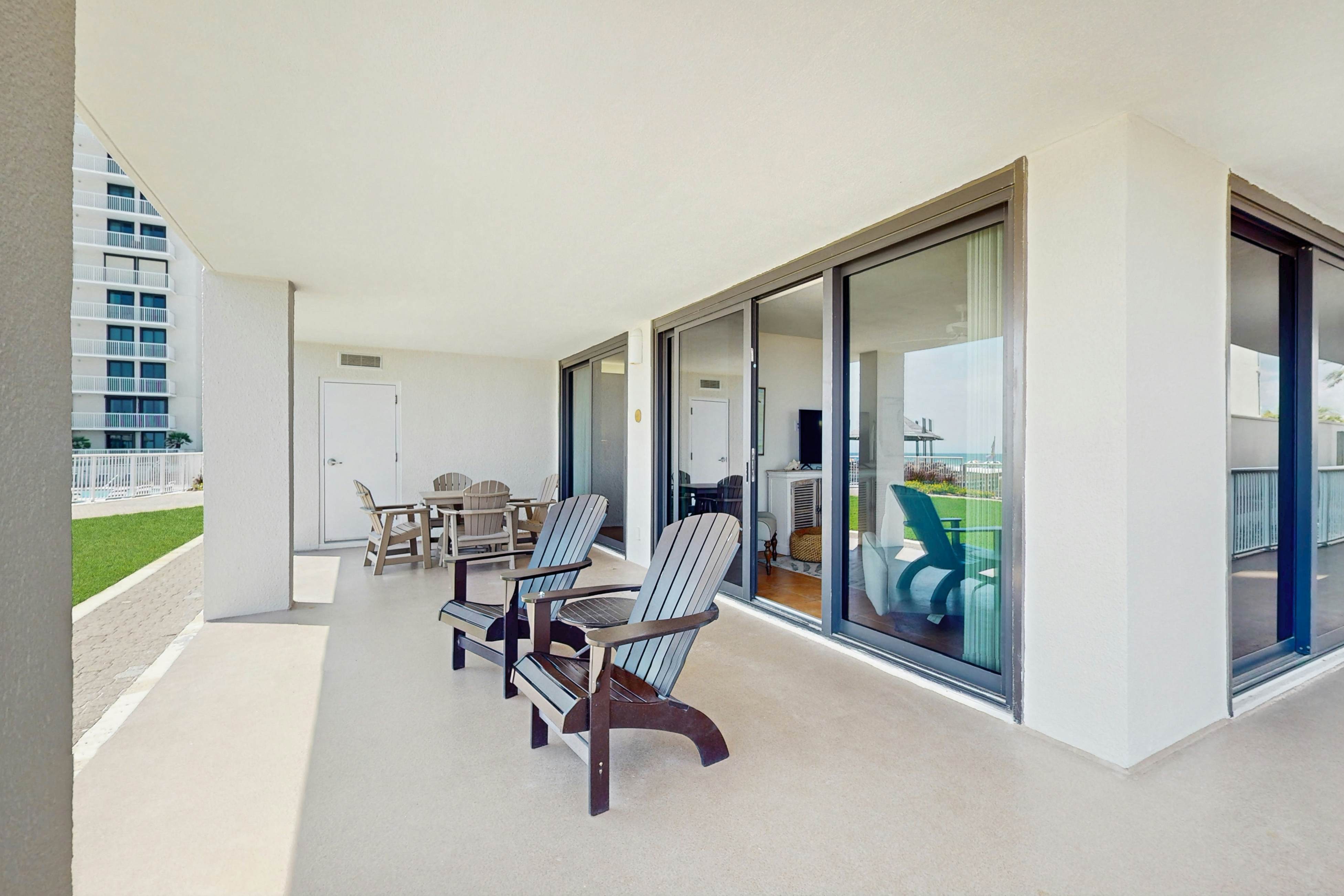 Summer House on Romar Beach 101A