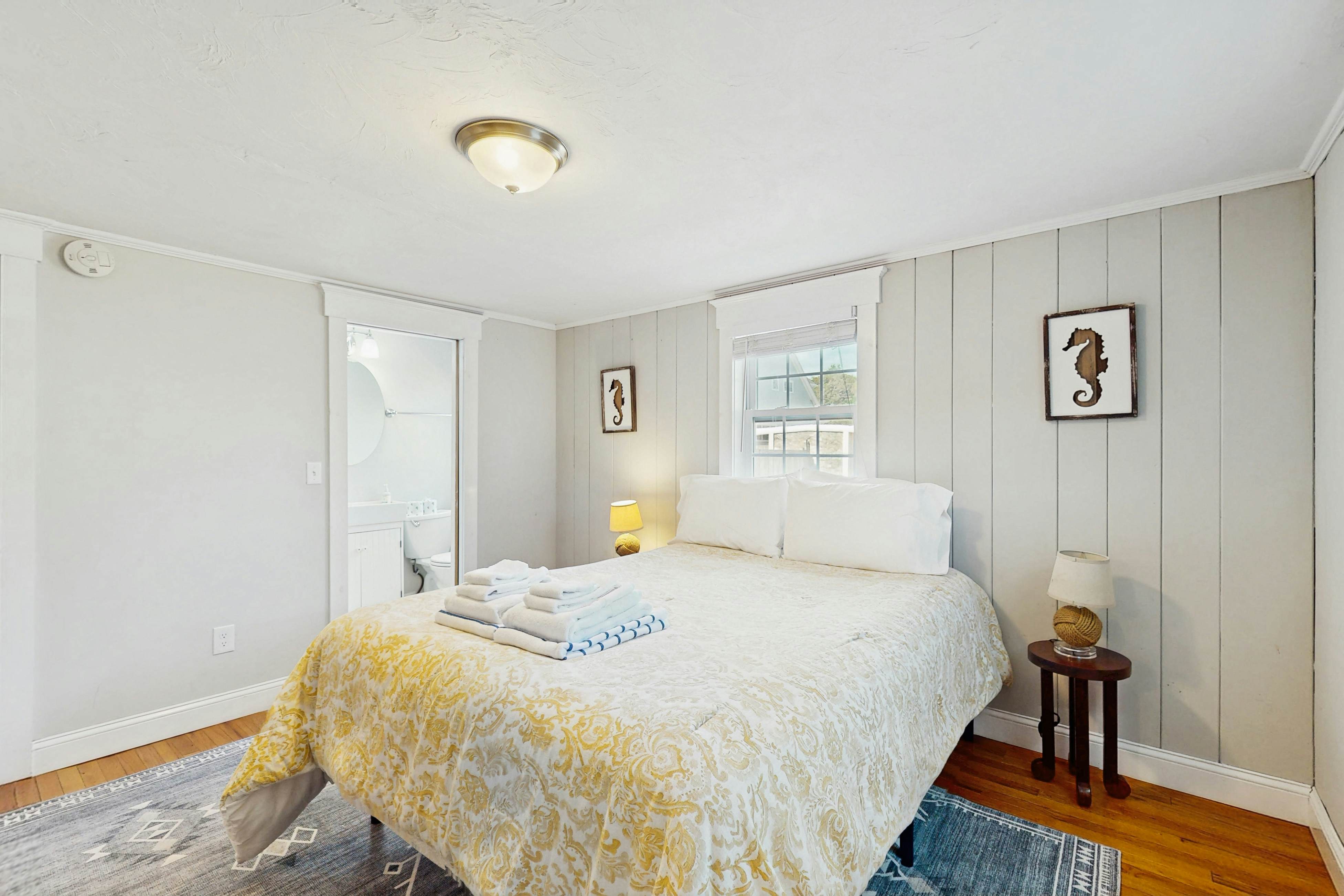 Salty Kisses Unit 22