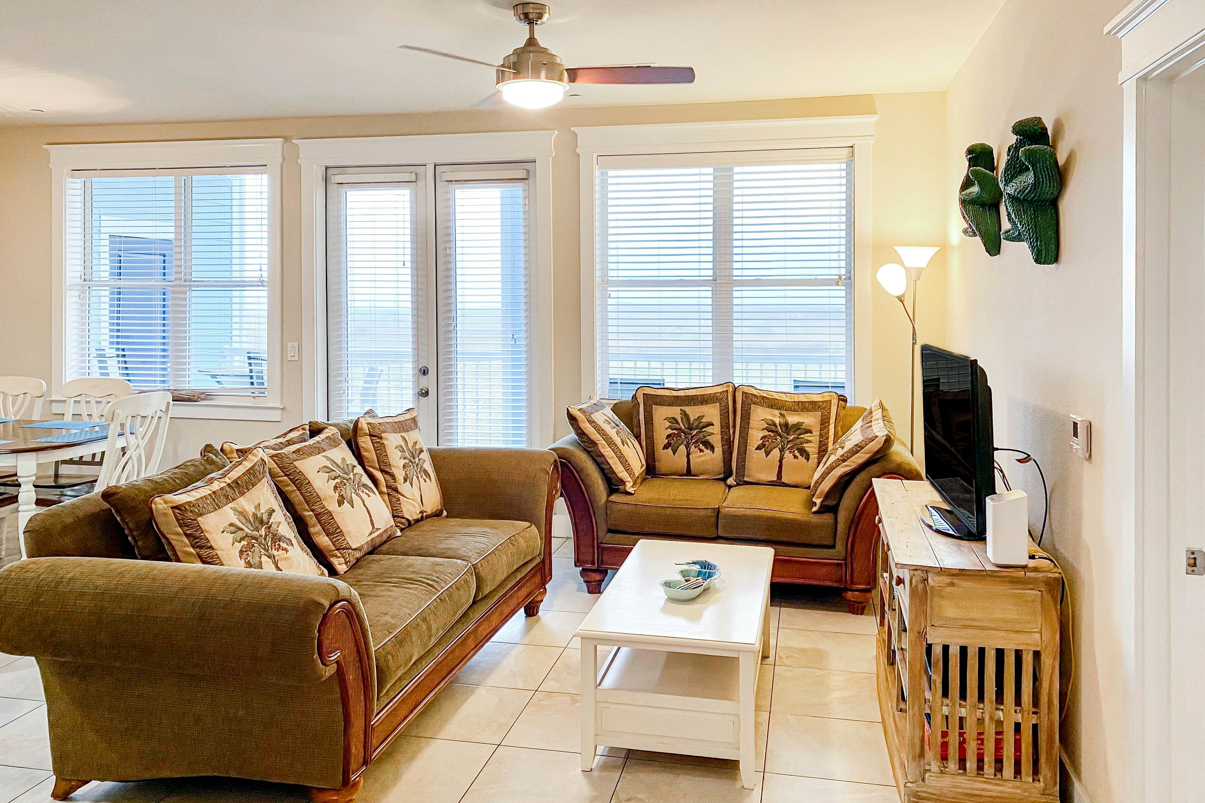 Pointe West Resort - OceanScape