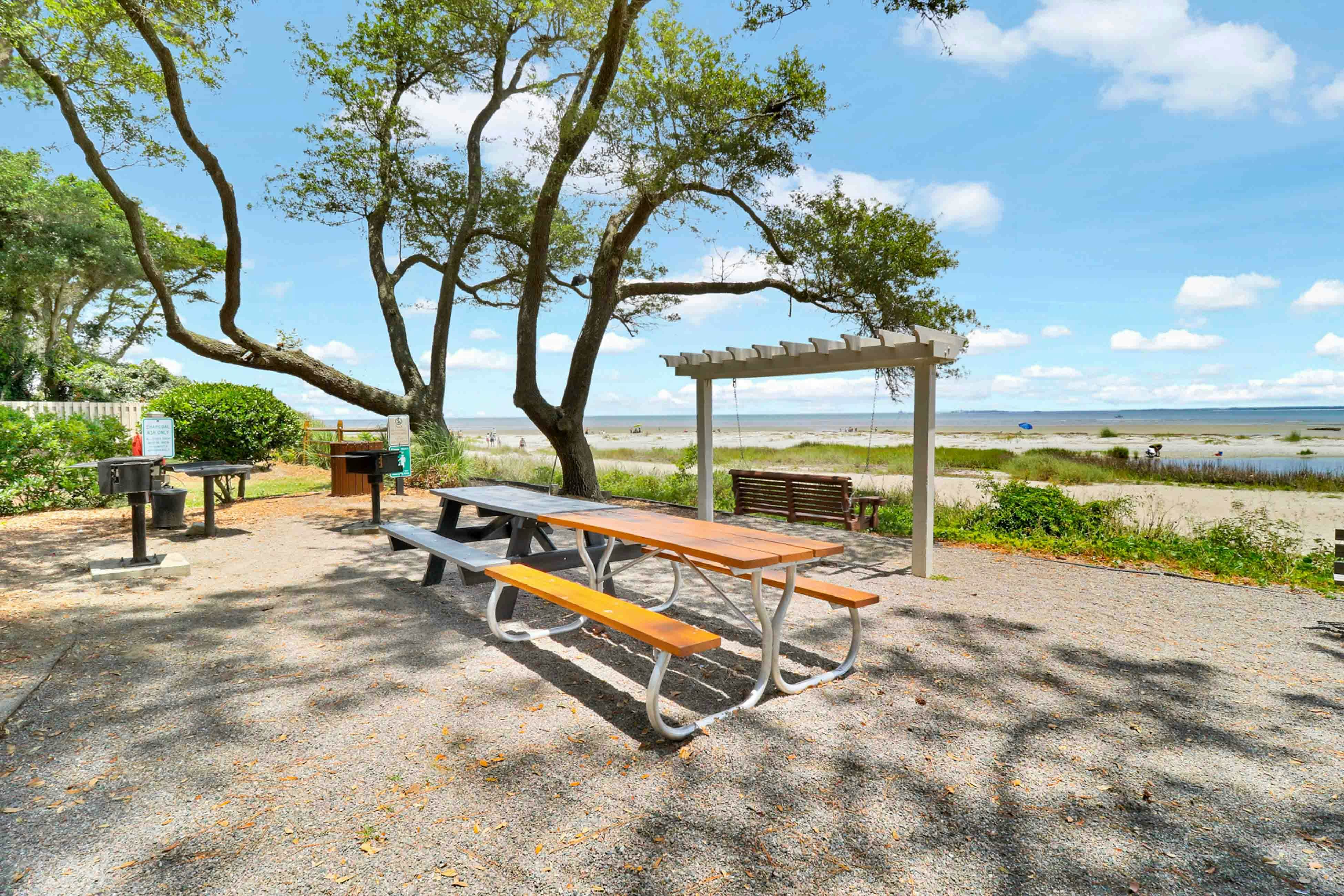 Spa On Port Royal Sound 3337