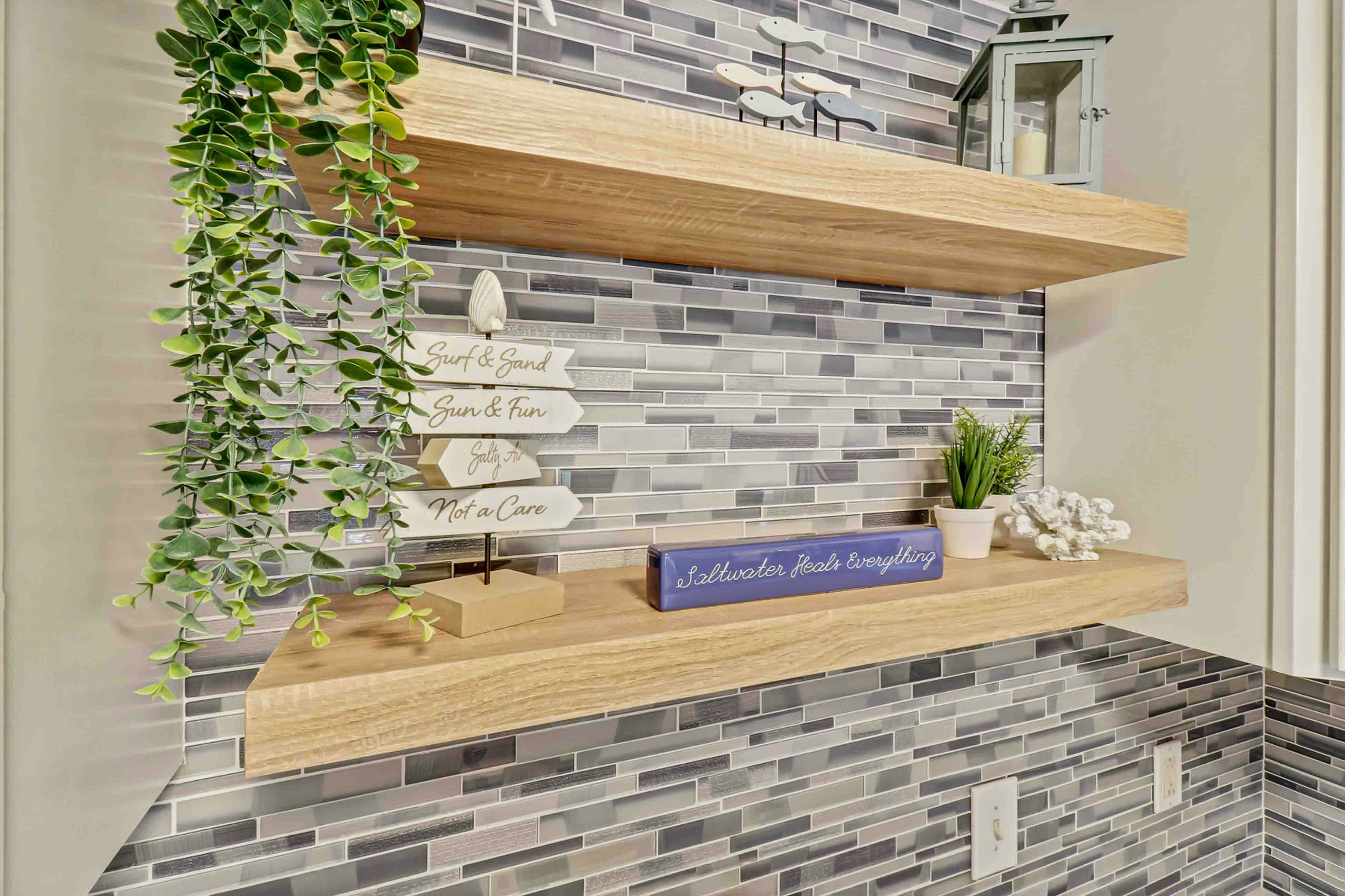 Spa On Port Royal Sound 3337