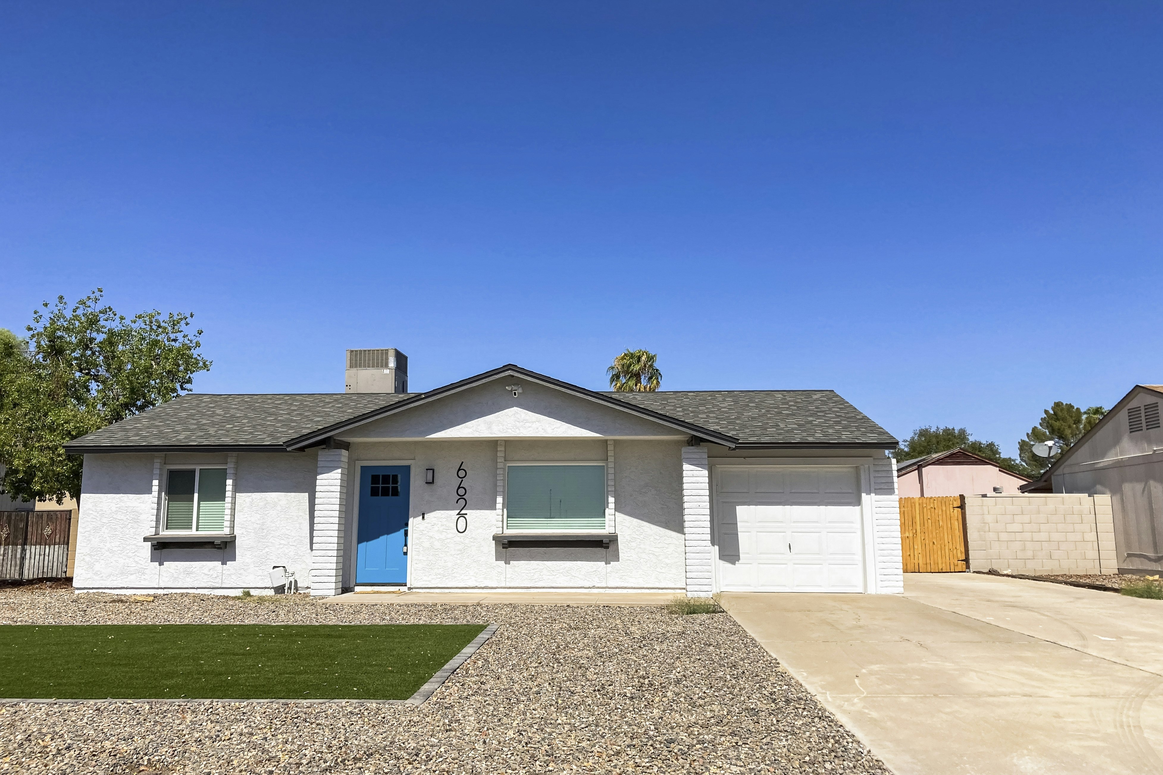 Glorious Glendale Getaway