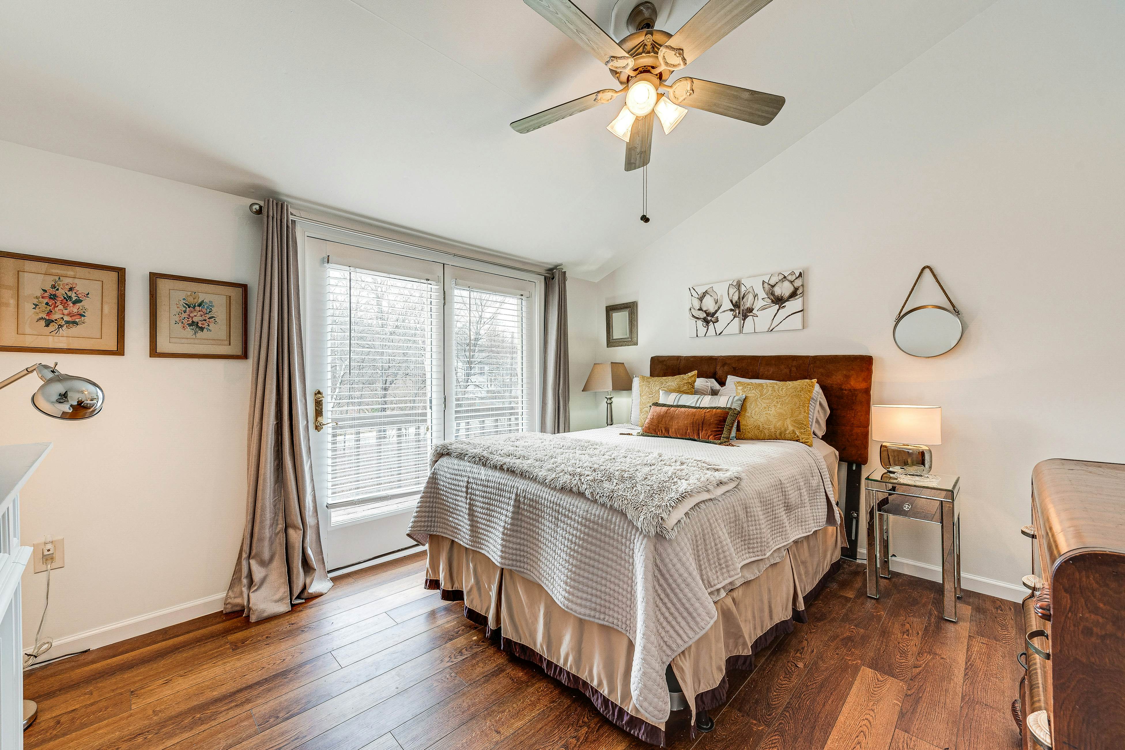 Emerald Lakes Getaway