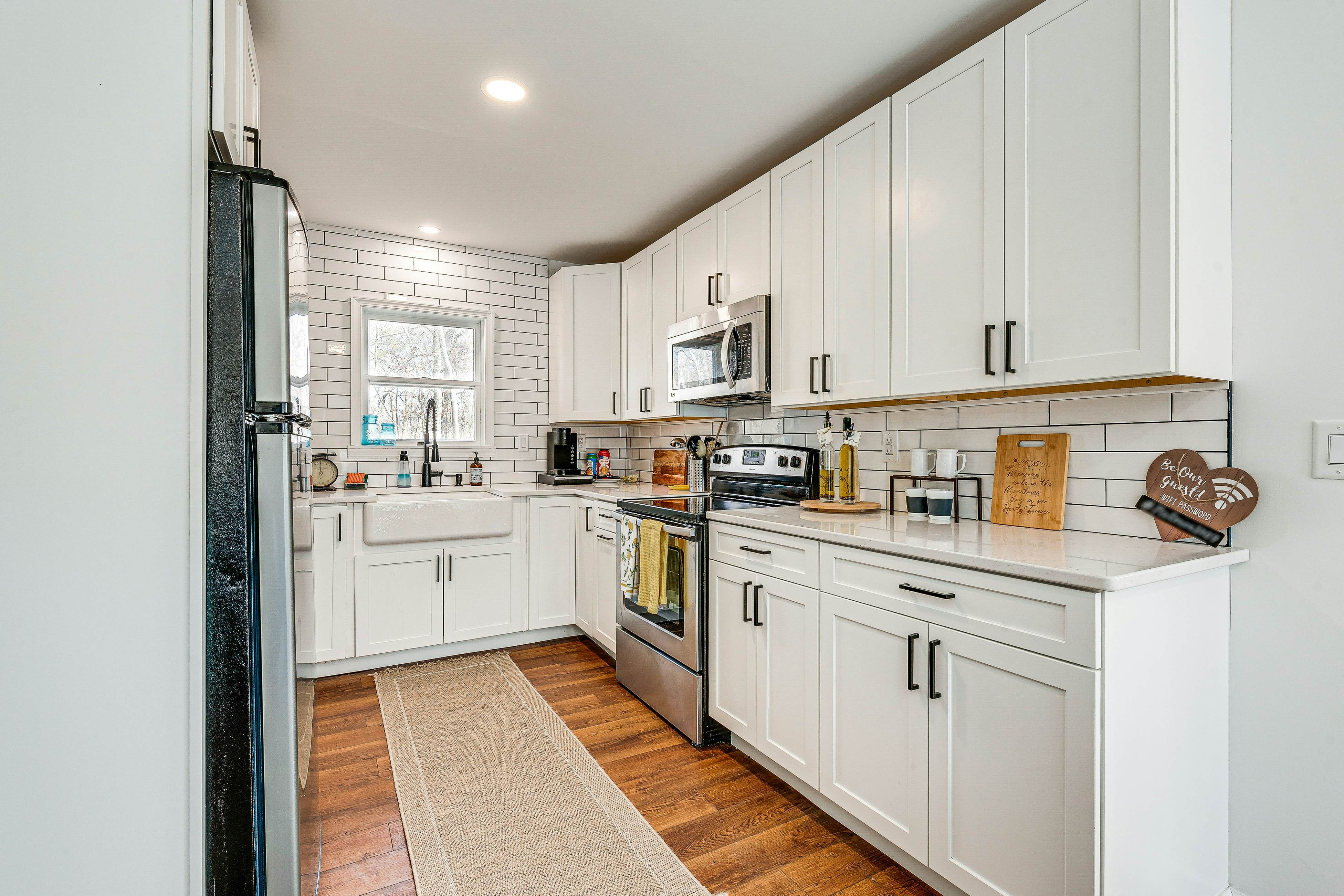 Emerald Lakes Getaway