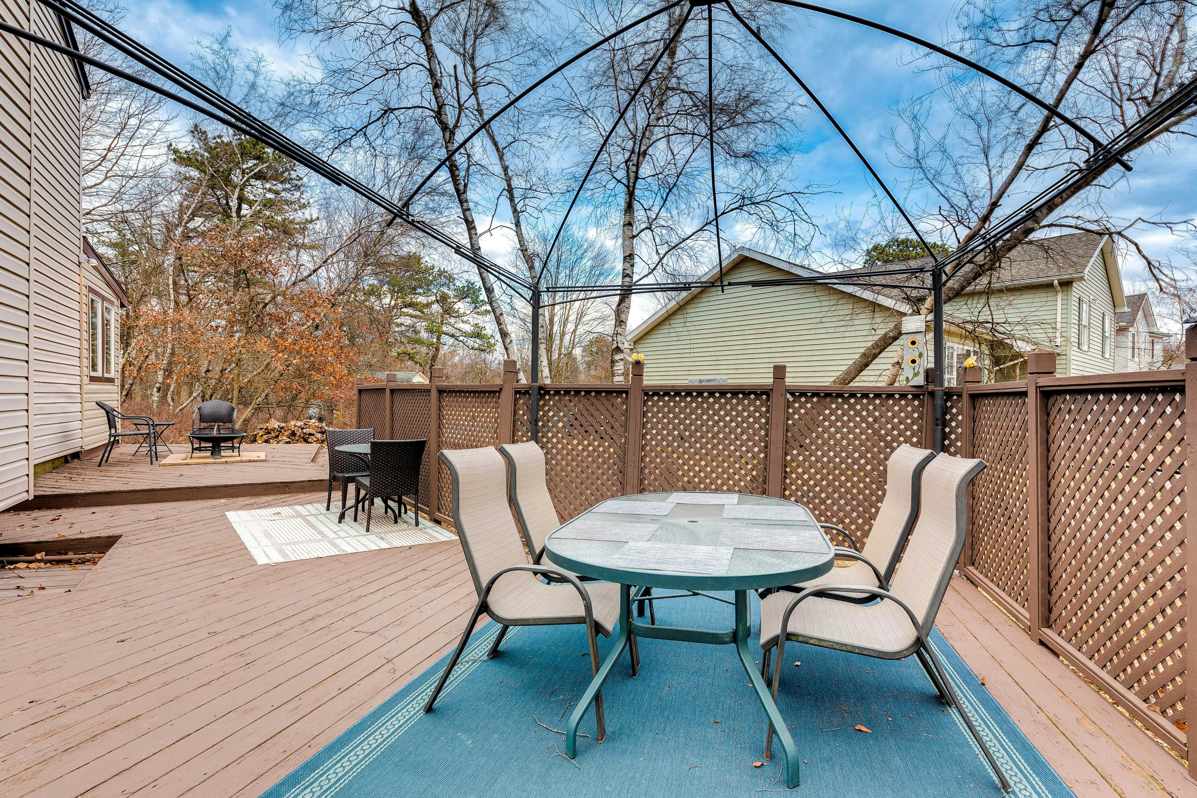 Emerald Lakes Getaway