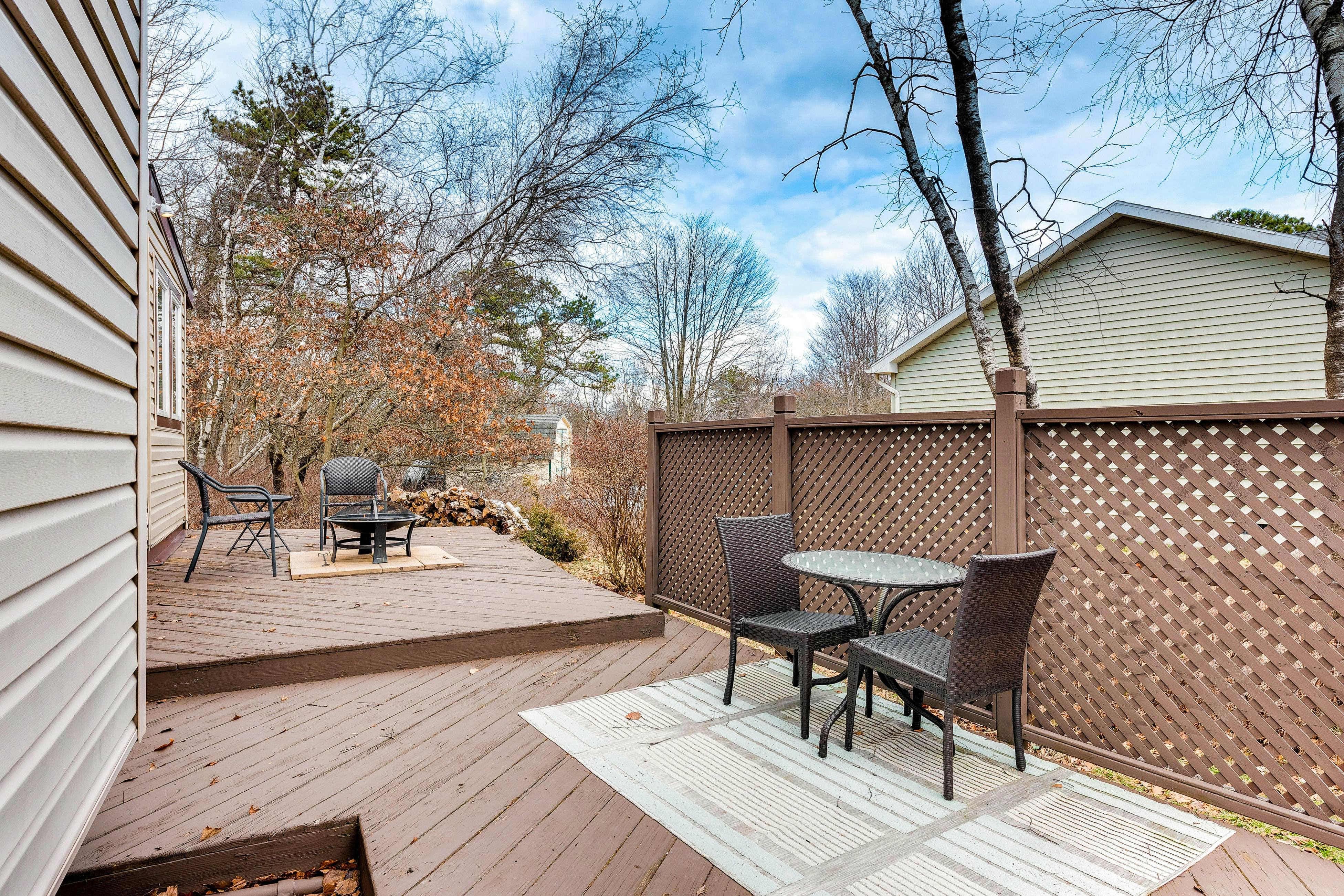 Emerald Lakes Getaway