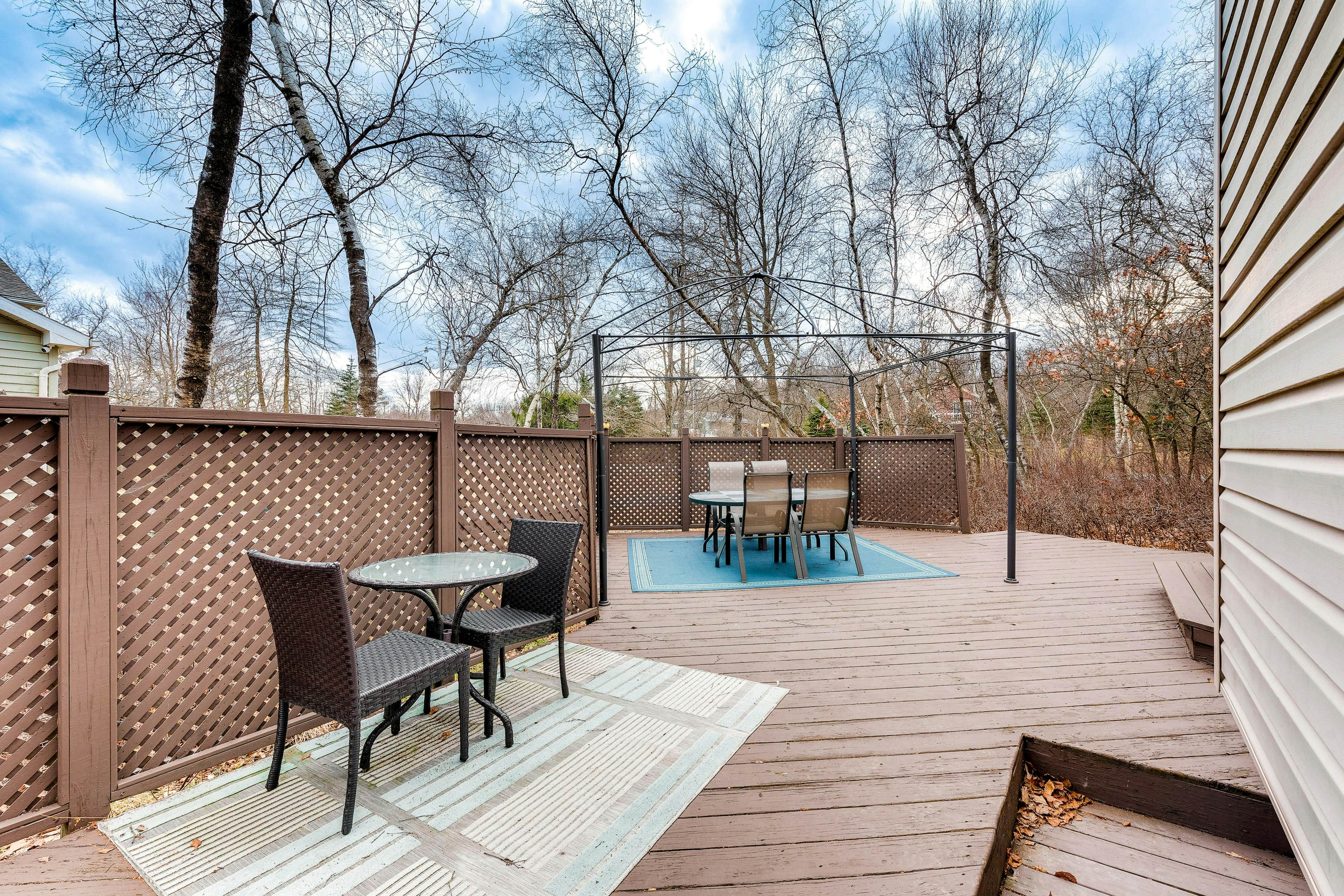 Emerald Lakes Getaway