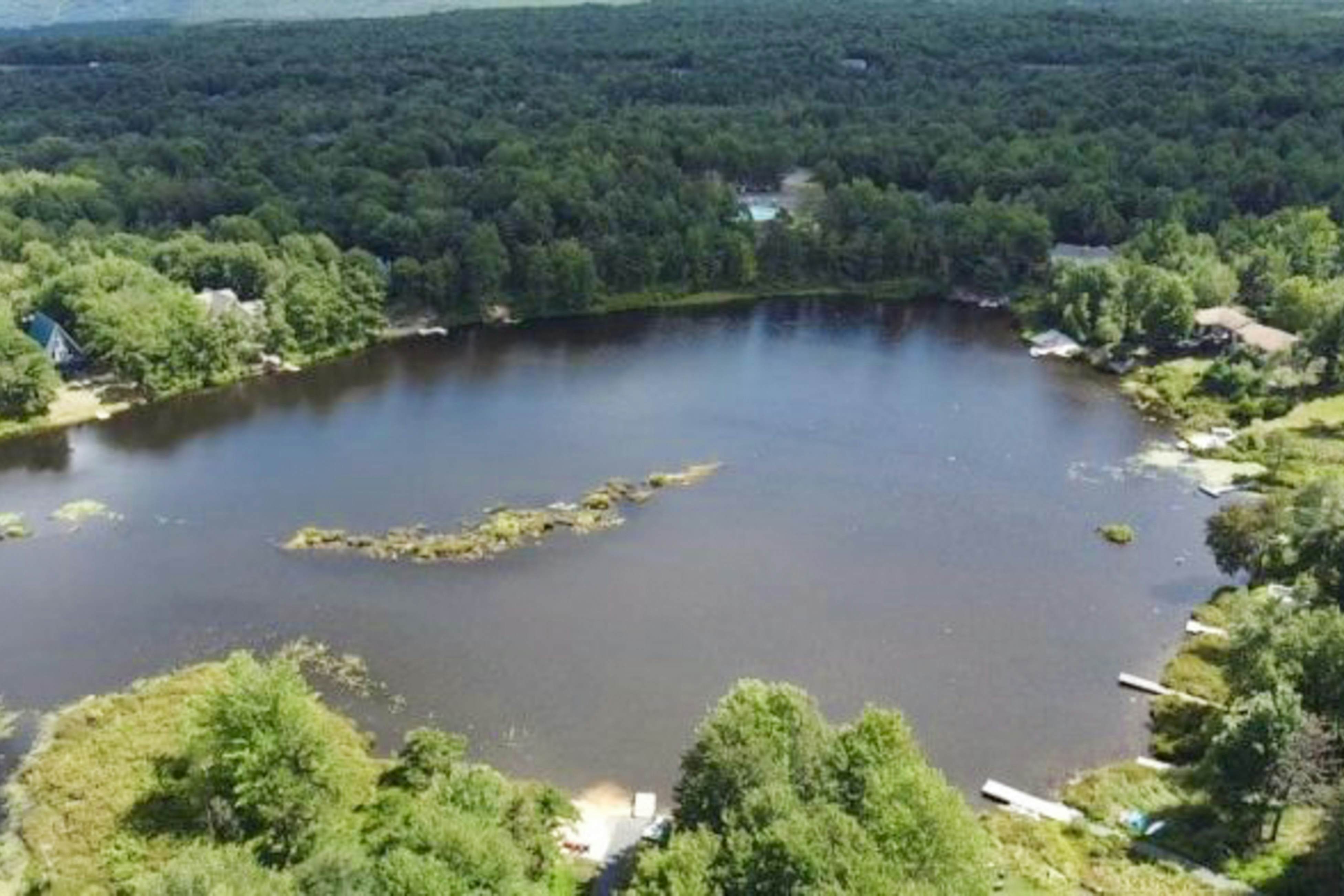 Emerald Lakes Getaway