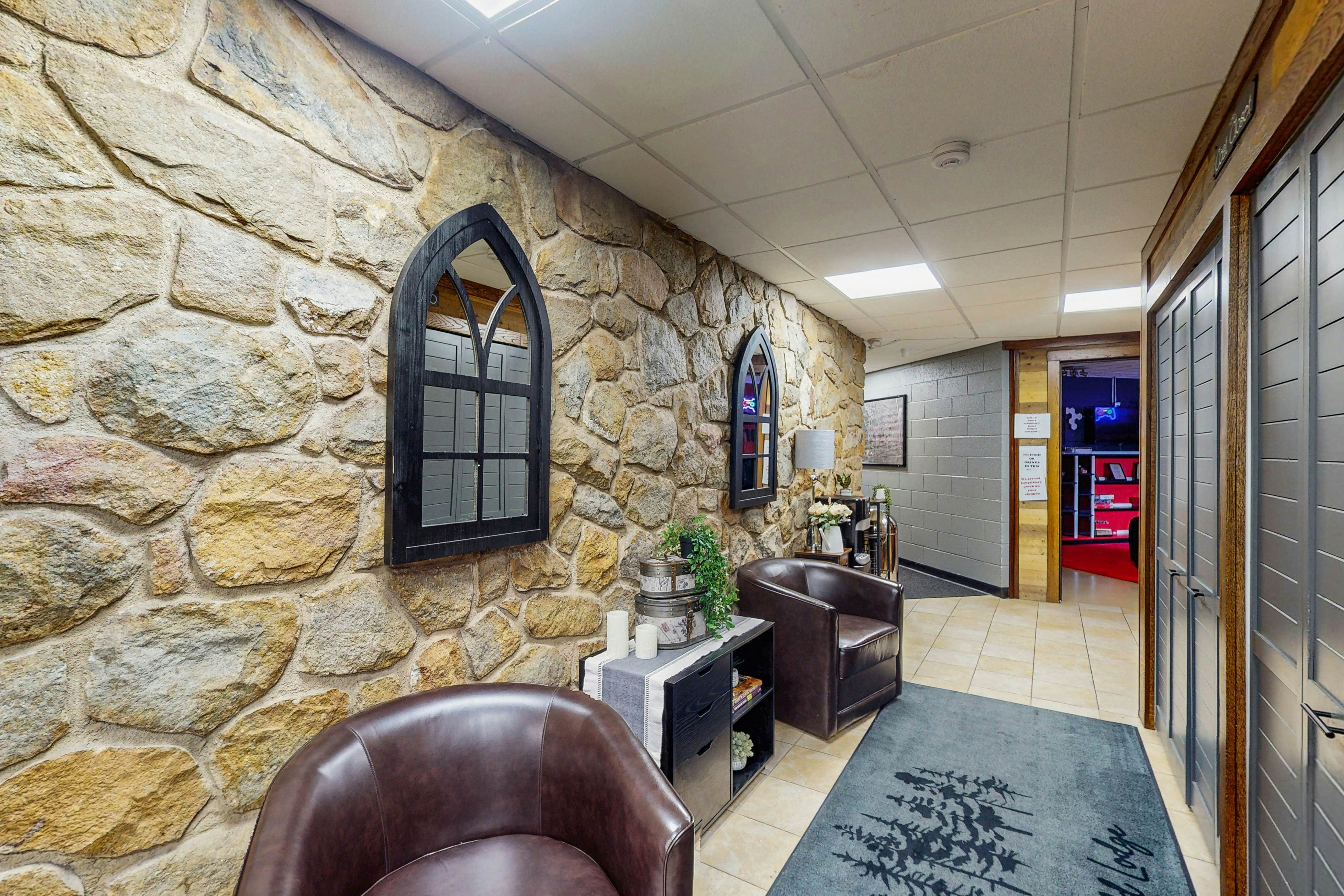 Emerald Lakes Getaway