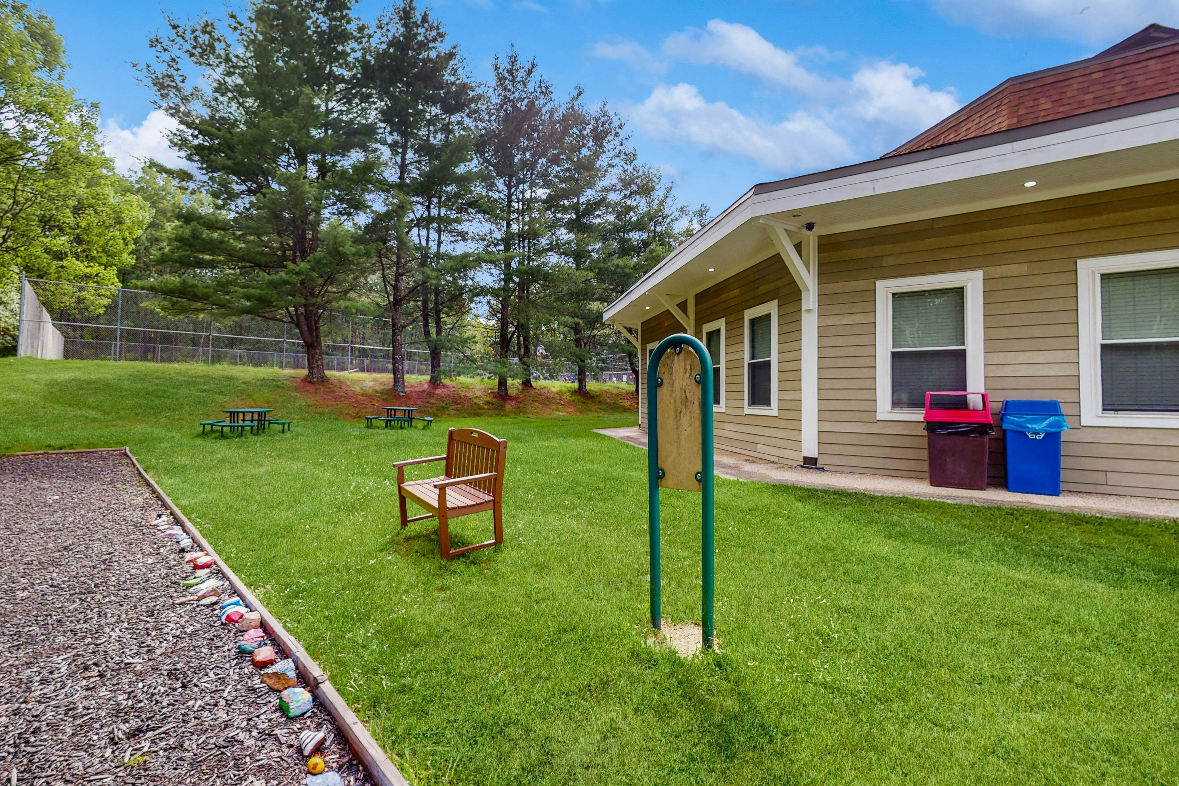 Emerald Lakes Getaway