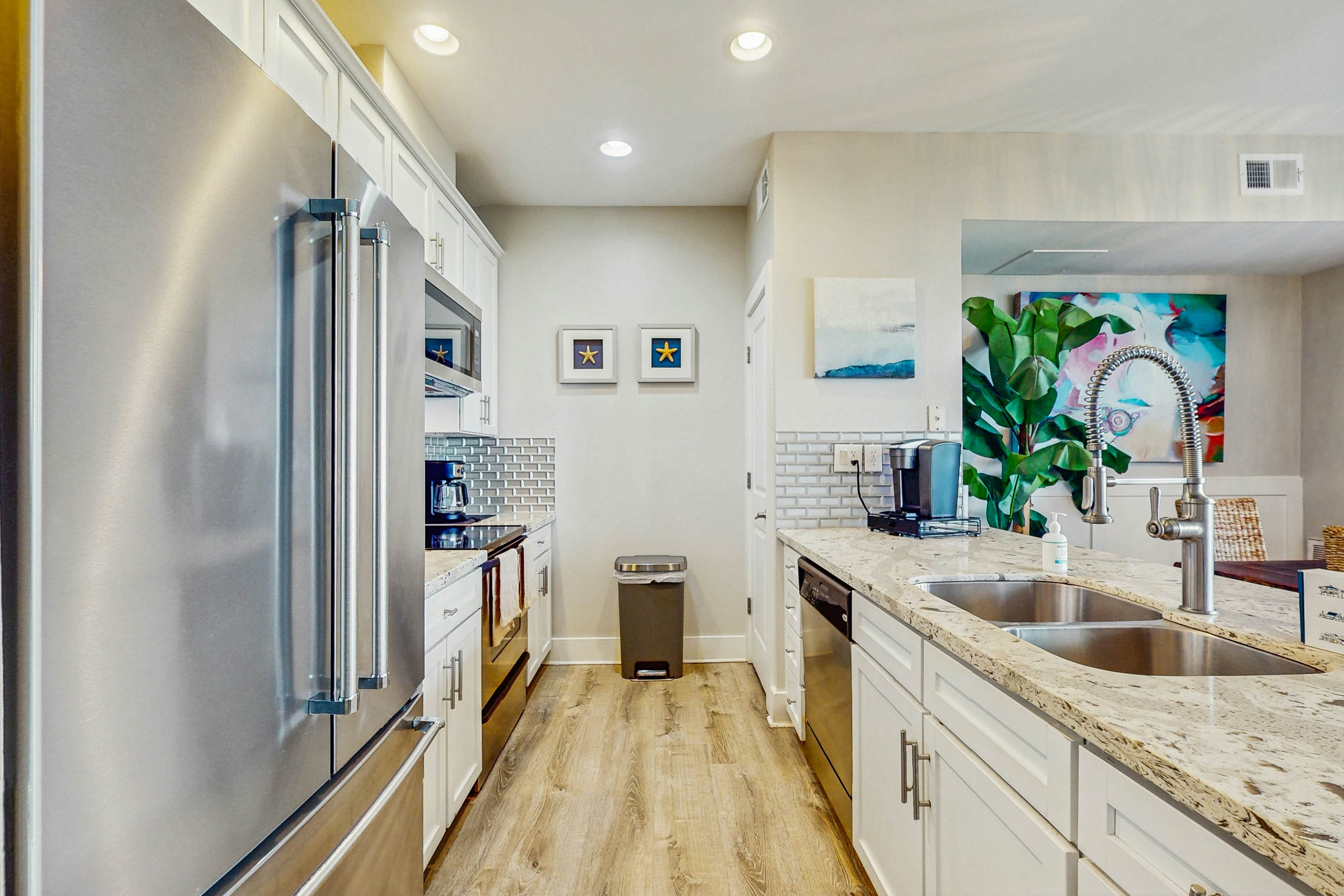 Pointe West Resort - Treasure on the Beach