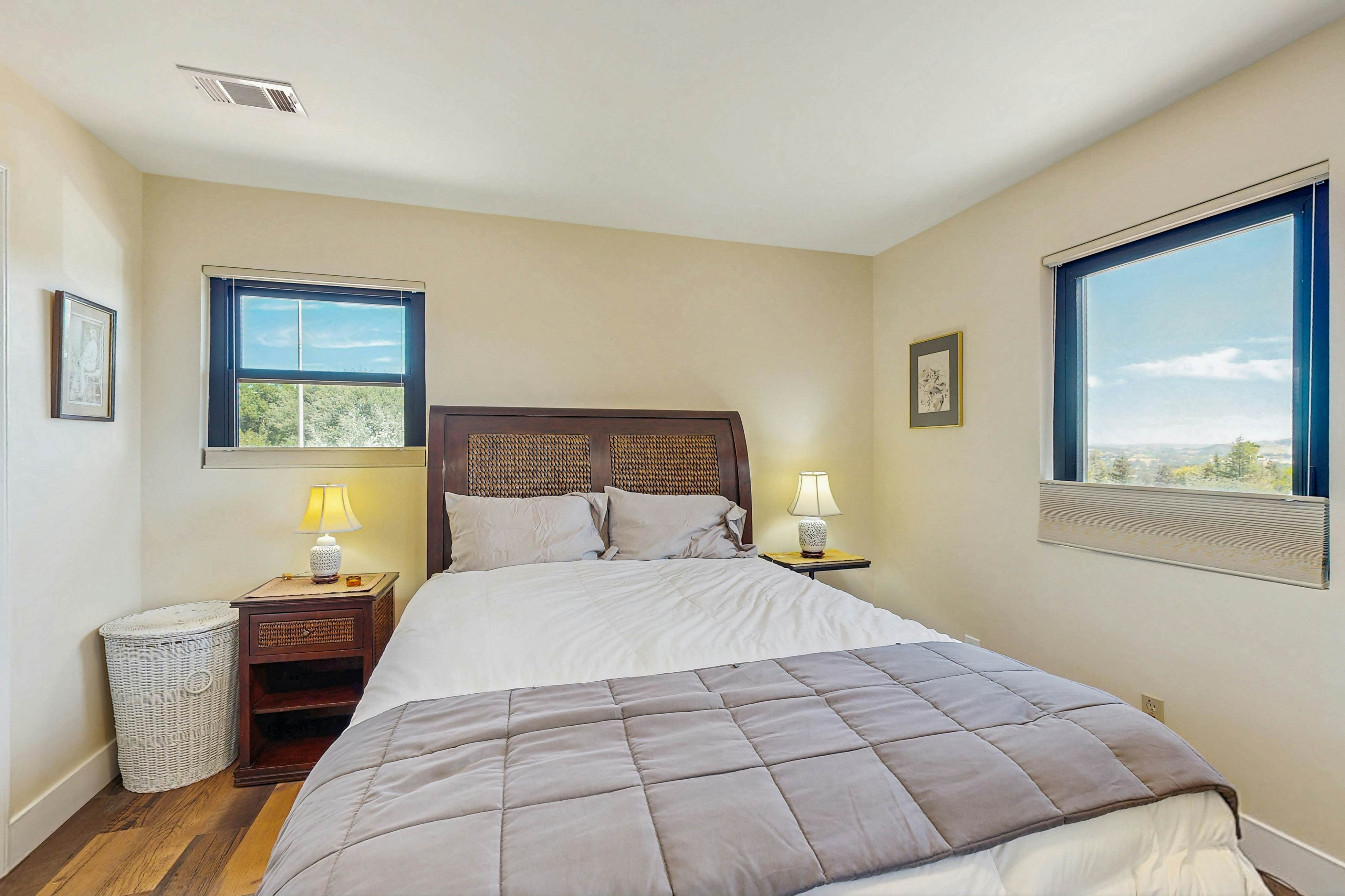 Templeton Top of the Hill View Home 