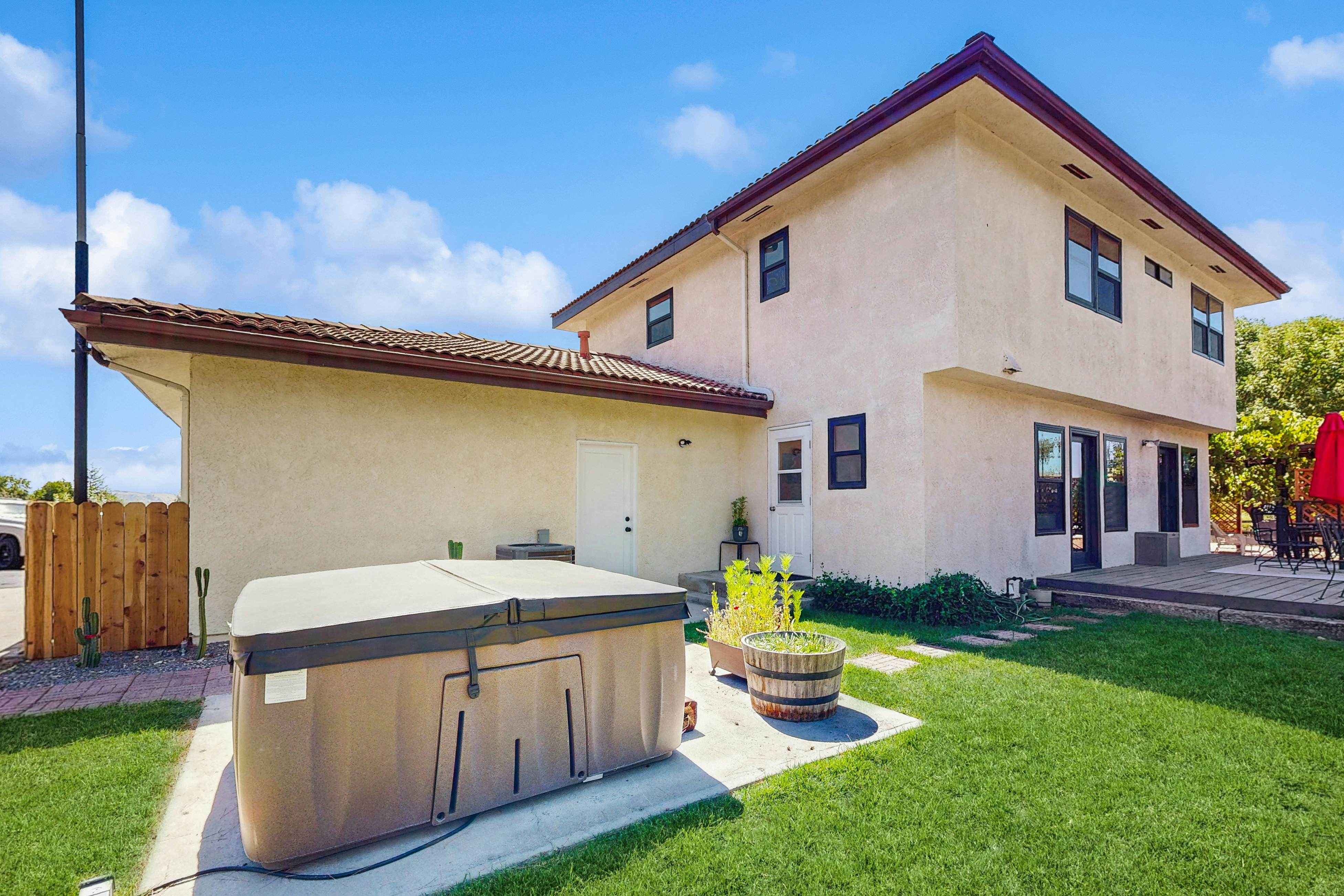 Templeton Top of the Hill View Home 