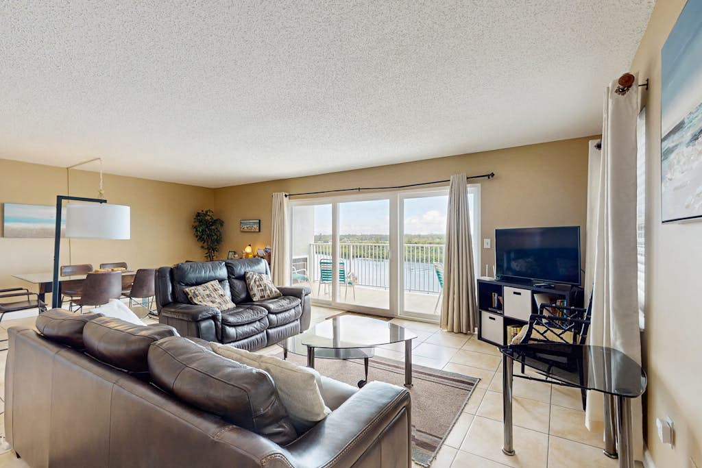 Water view condo with heated Gulf front private balcony and central AC — Indian Shores, FL — vacation rental