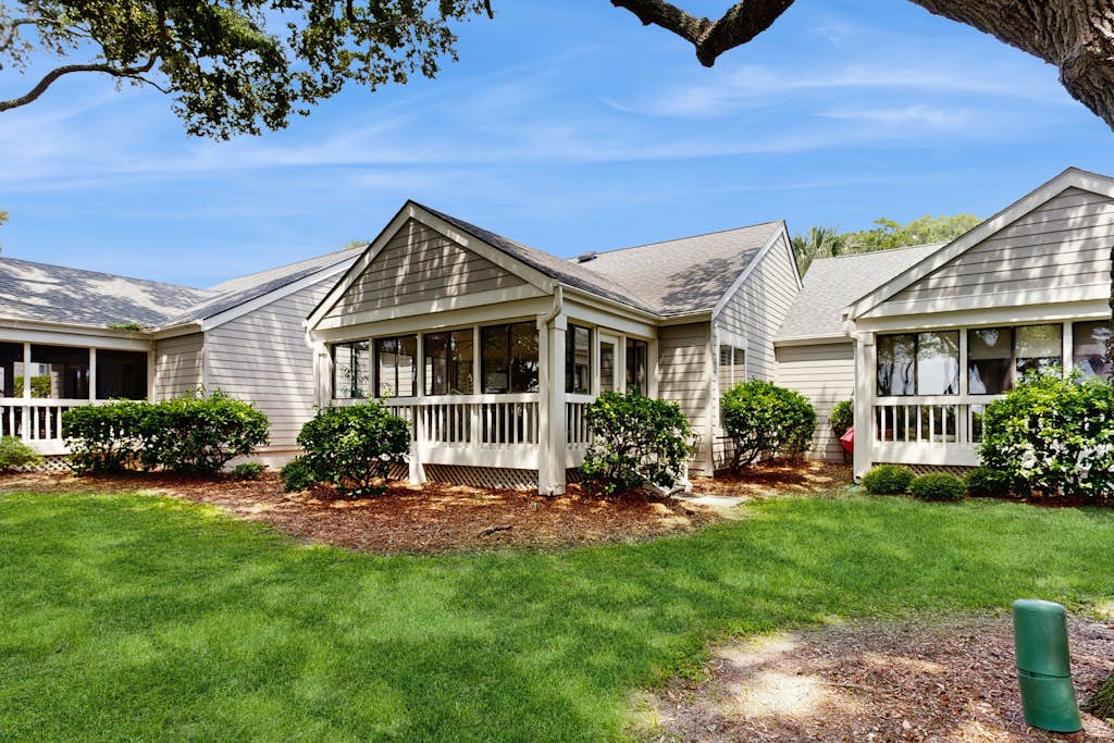 First-floor villa overlooking the Ocean Winds golf course 18th fairway — Seabrook Island, SC — vacation rental