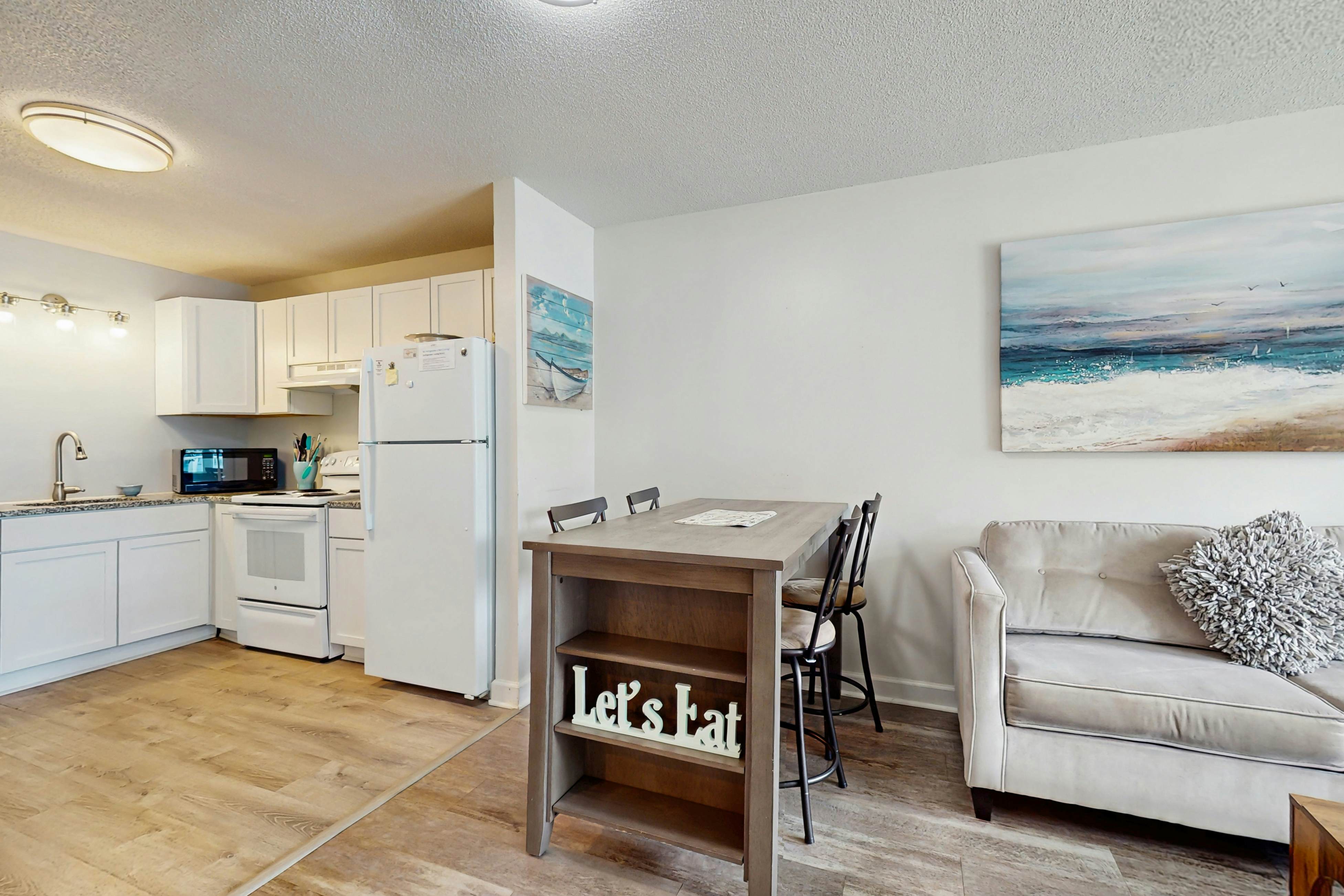 Plantation East #2112