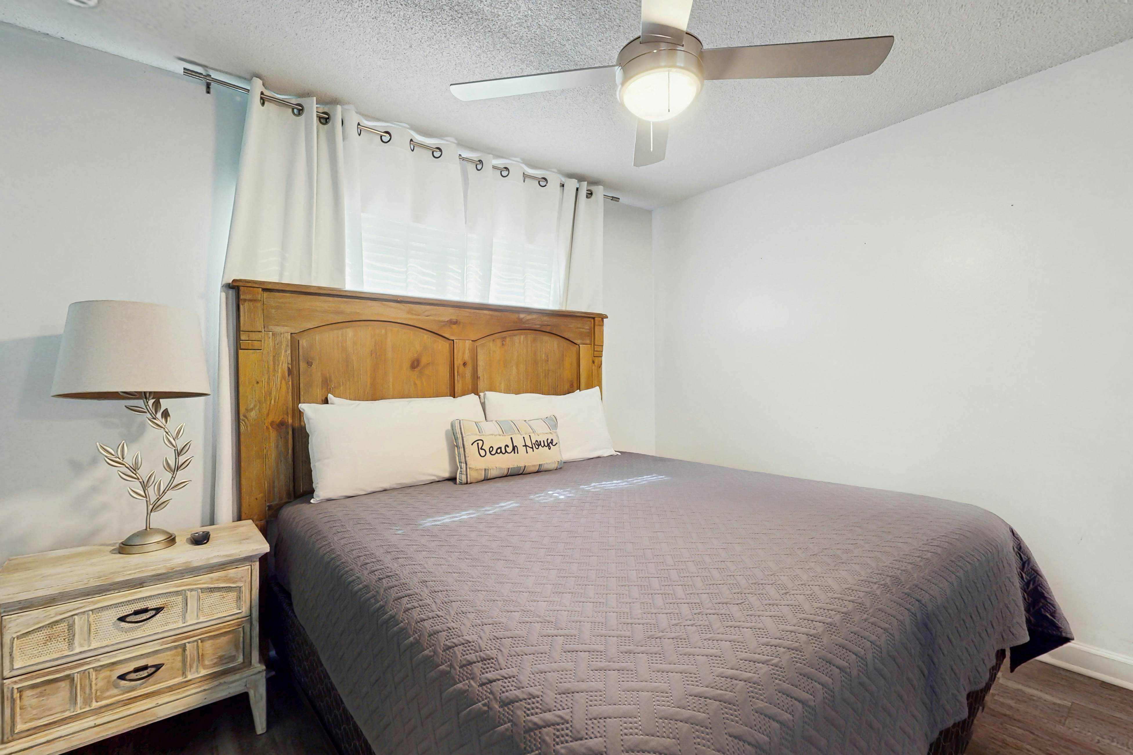 Plantation East #2112