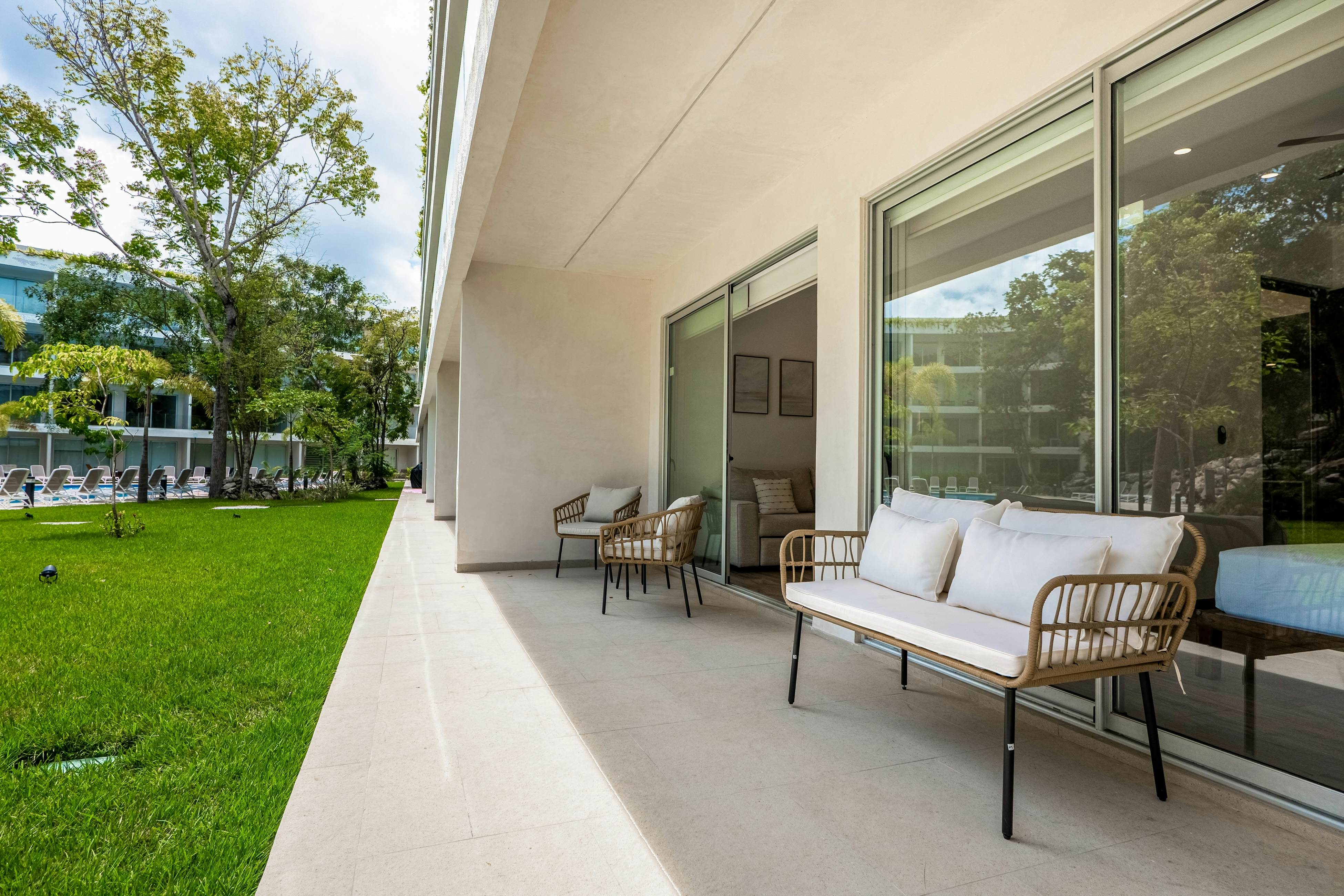 The Marlin Nook TL B008