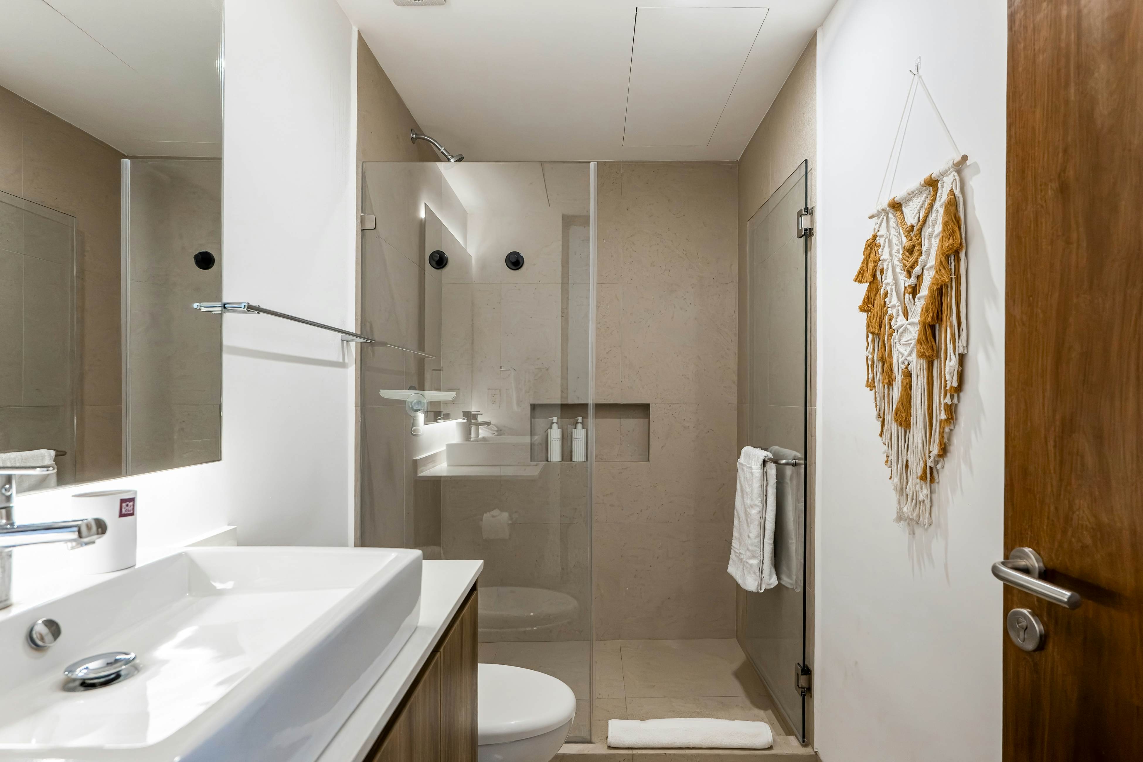 The Marlin Nook TL B008