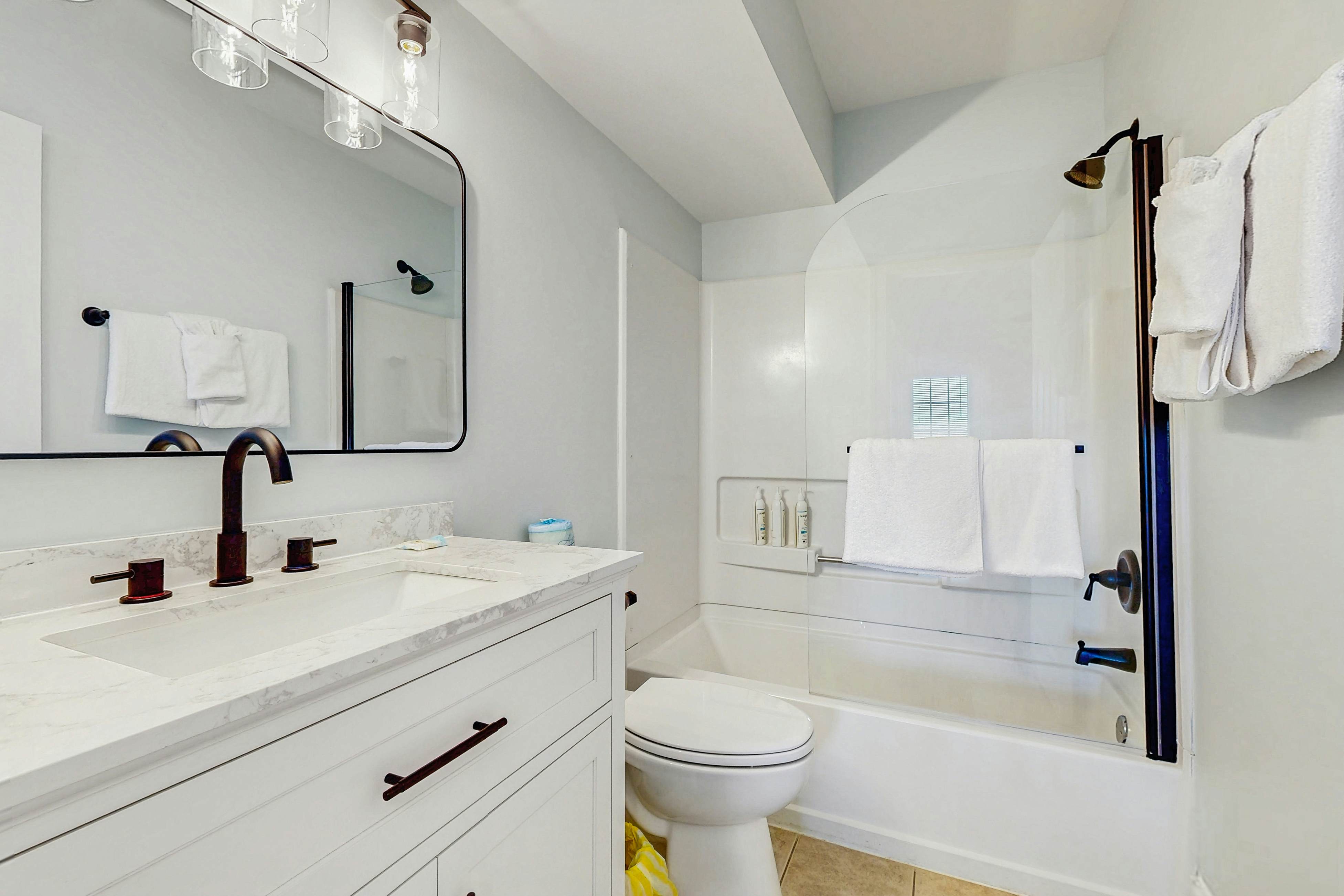 Edgewater Acres - A Shore Thing