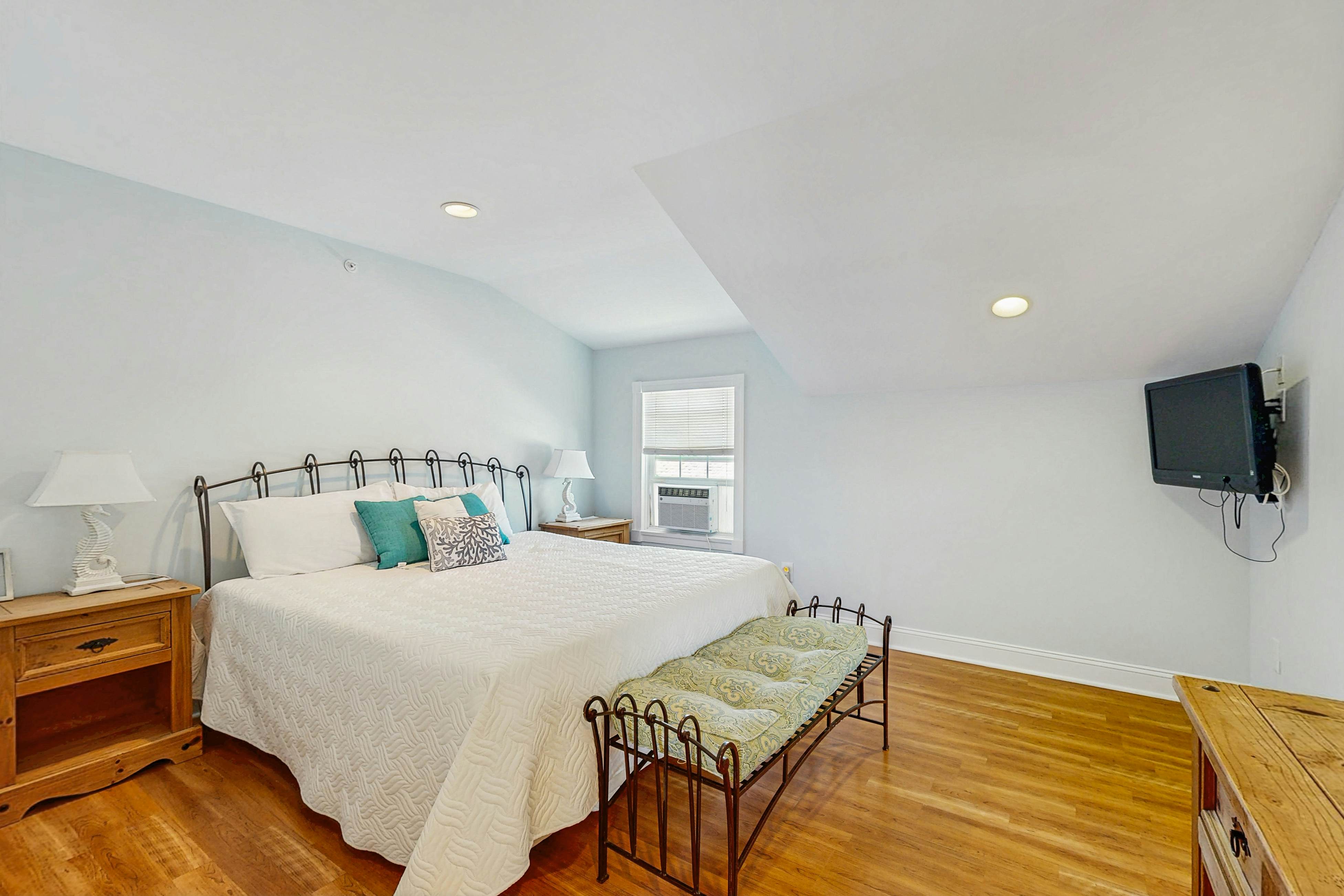 Edgewater Acres - A Shore Thing