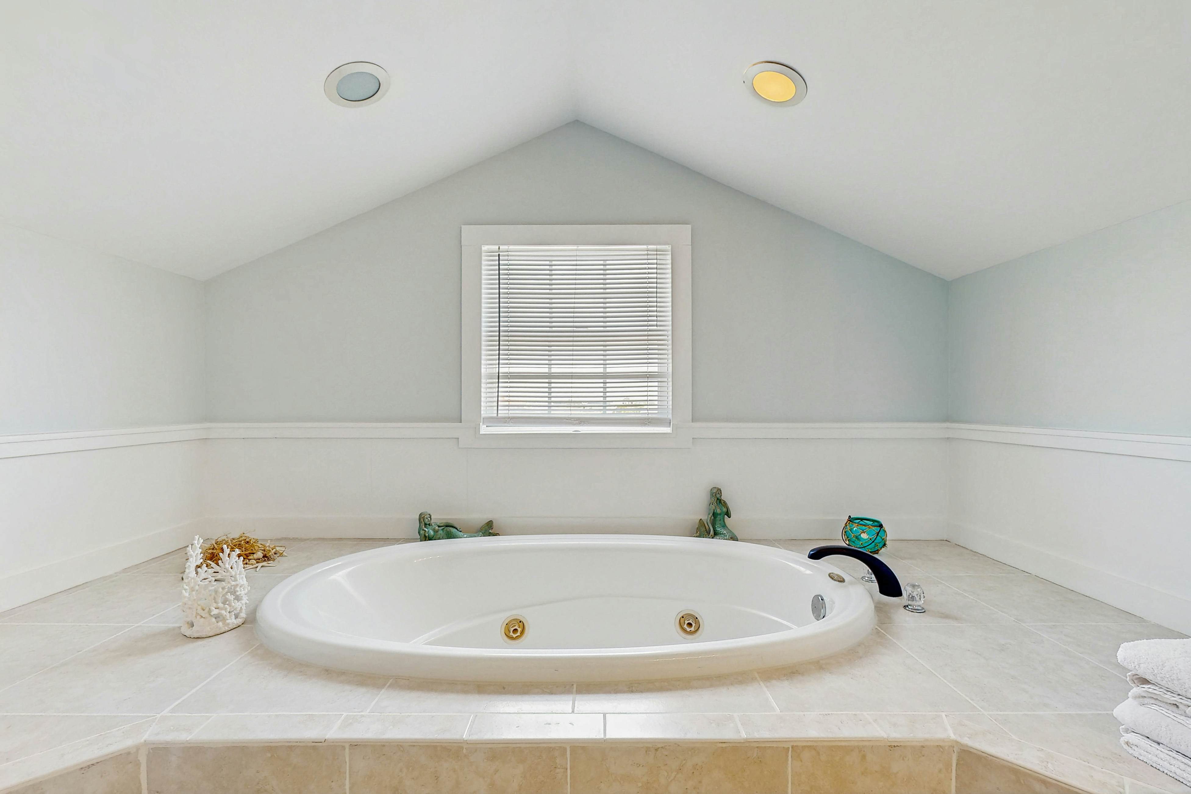 Edgewater Acres - A Shore Thing