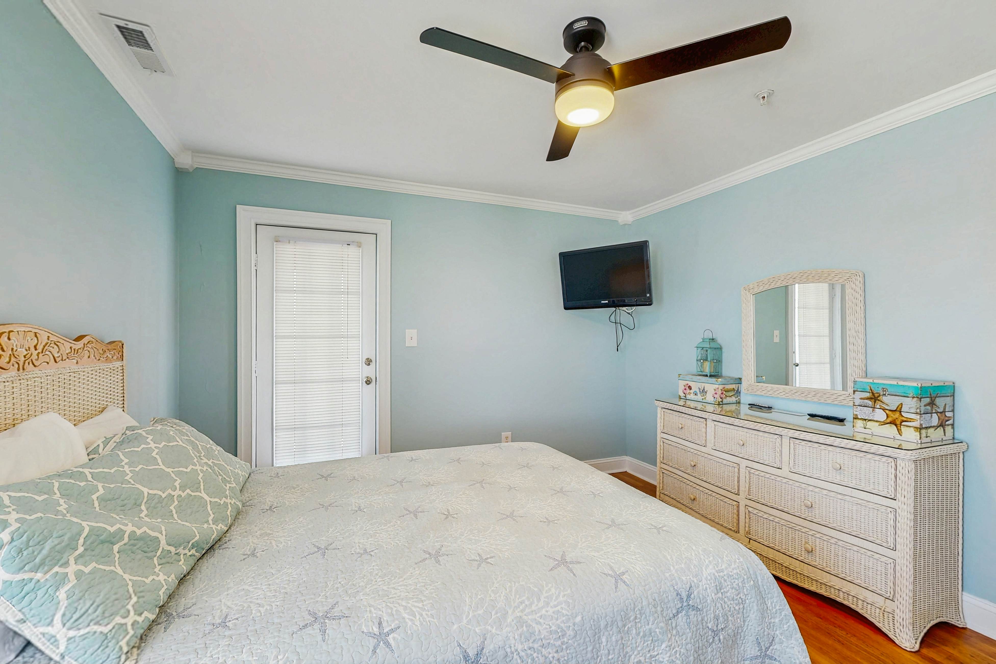 Edgewater Acres - A Shore Thing