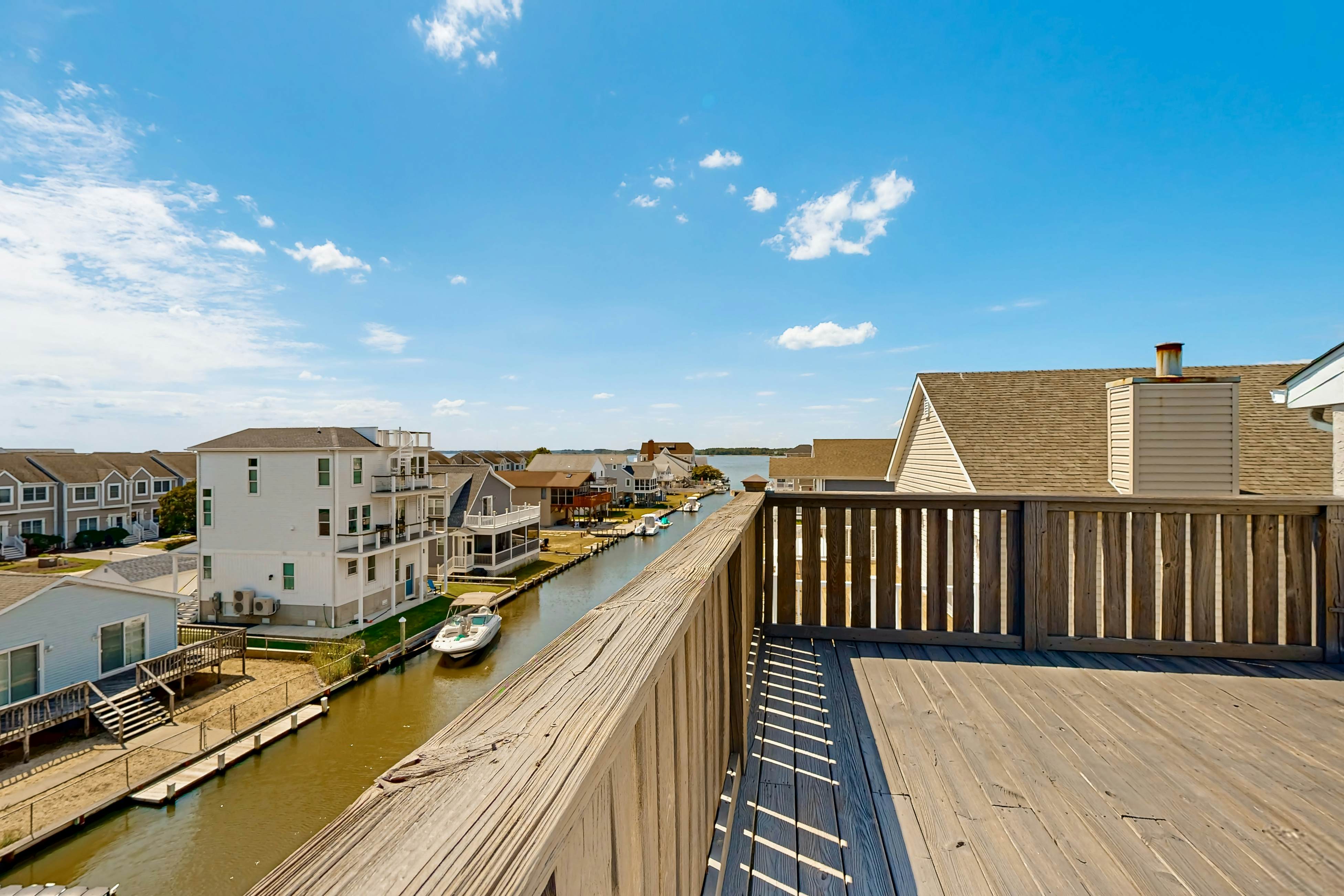 Edgewater Acres - A Shore Thing