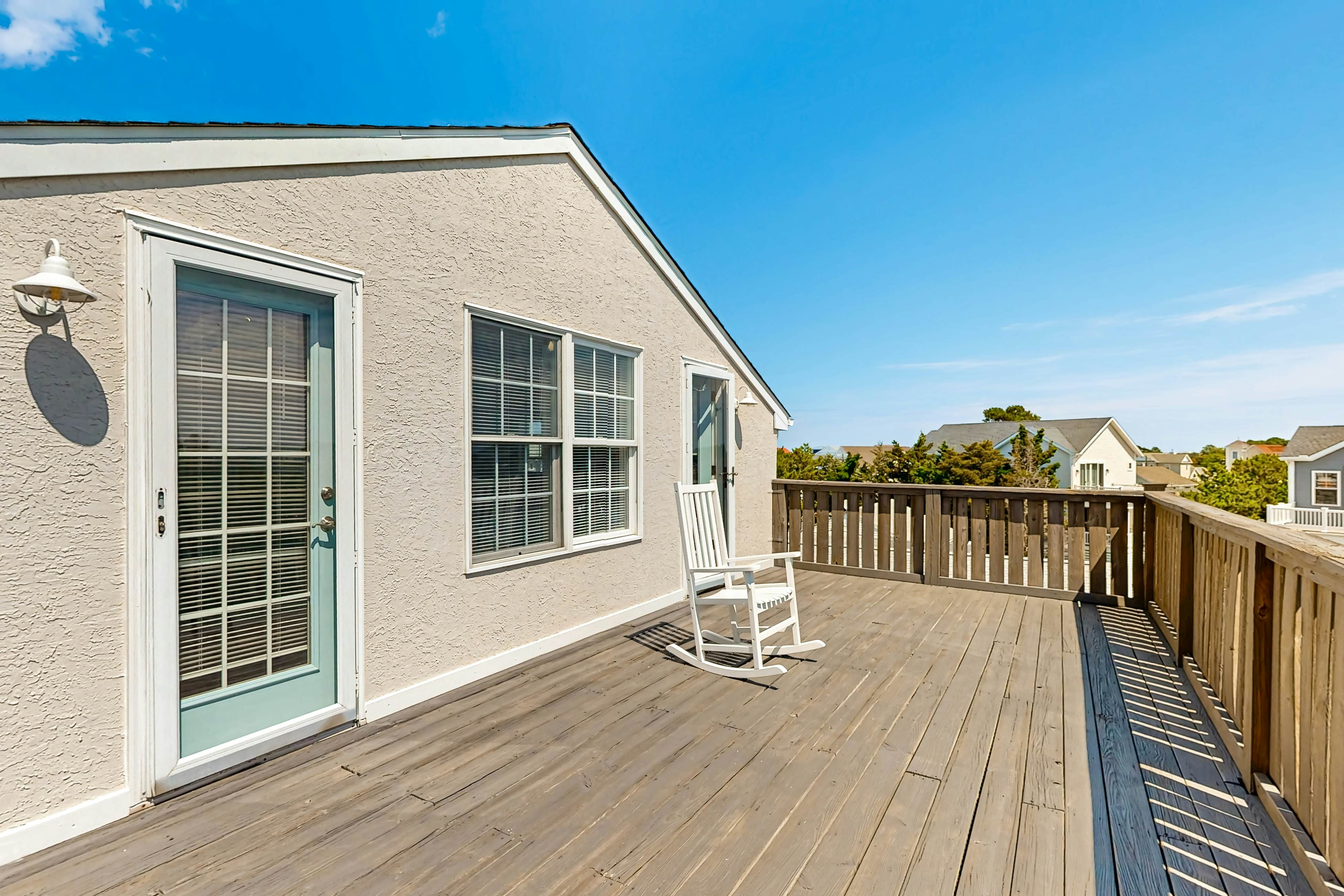 Edgewater Acres - A Shore Thing