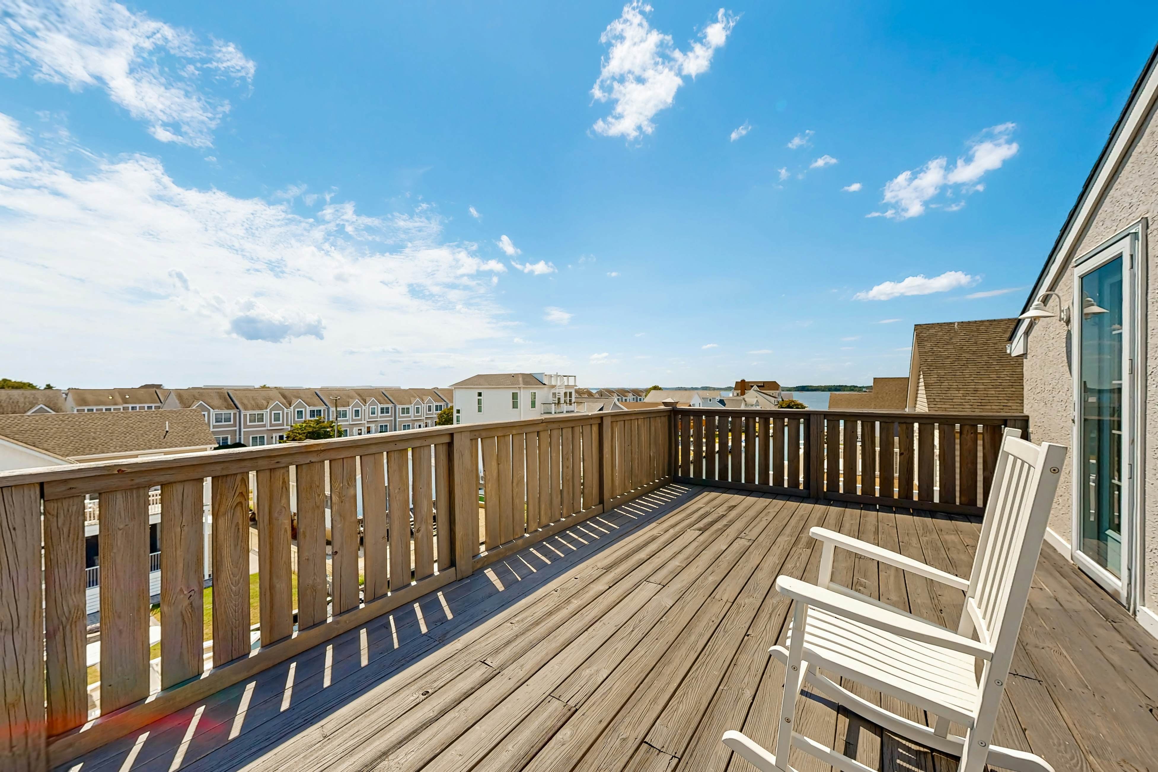 Edgewater Acres - A Shore Thing