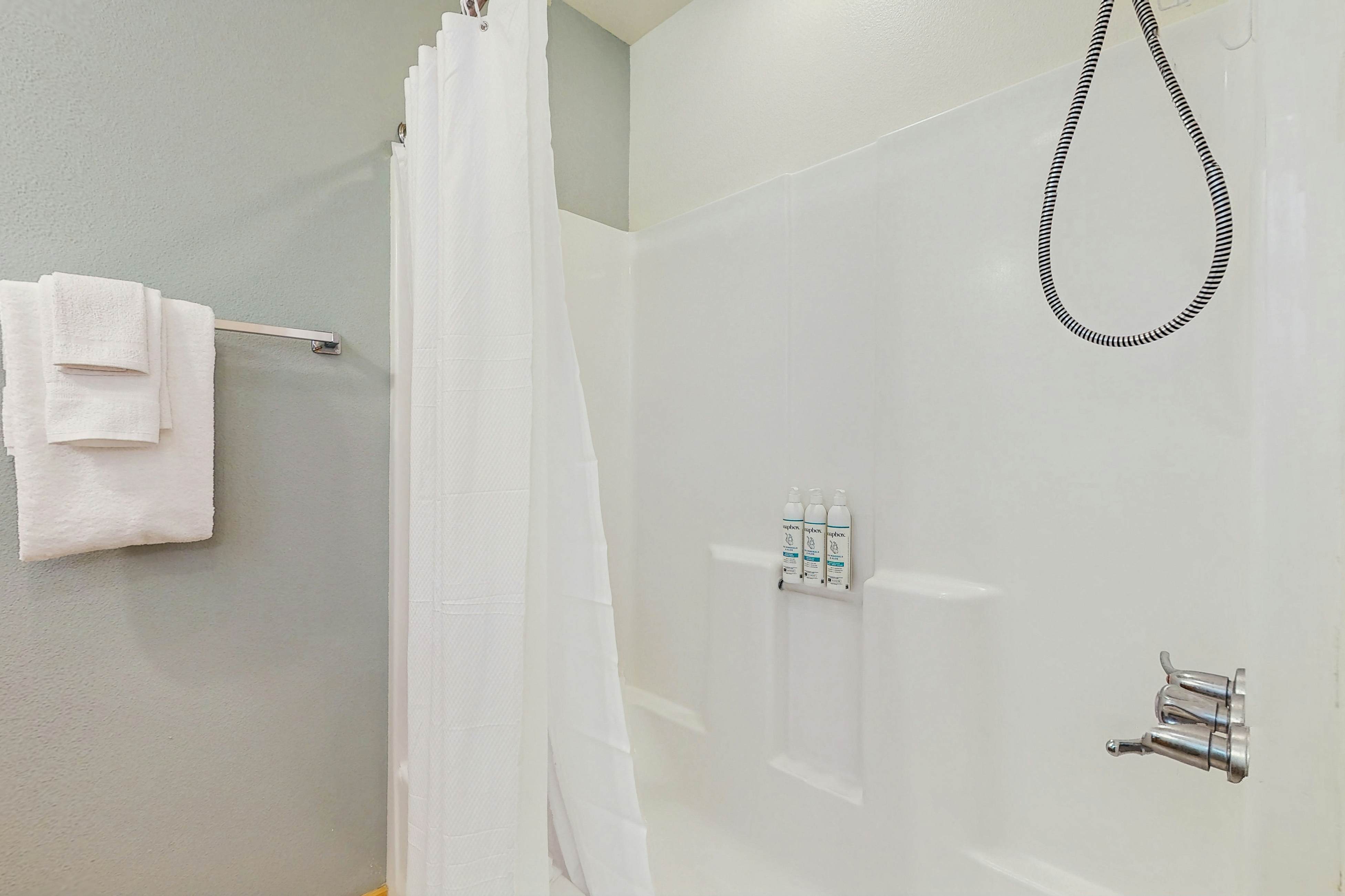 Tranquil Shores Hideaway