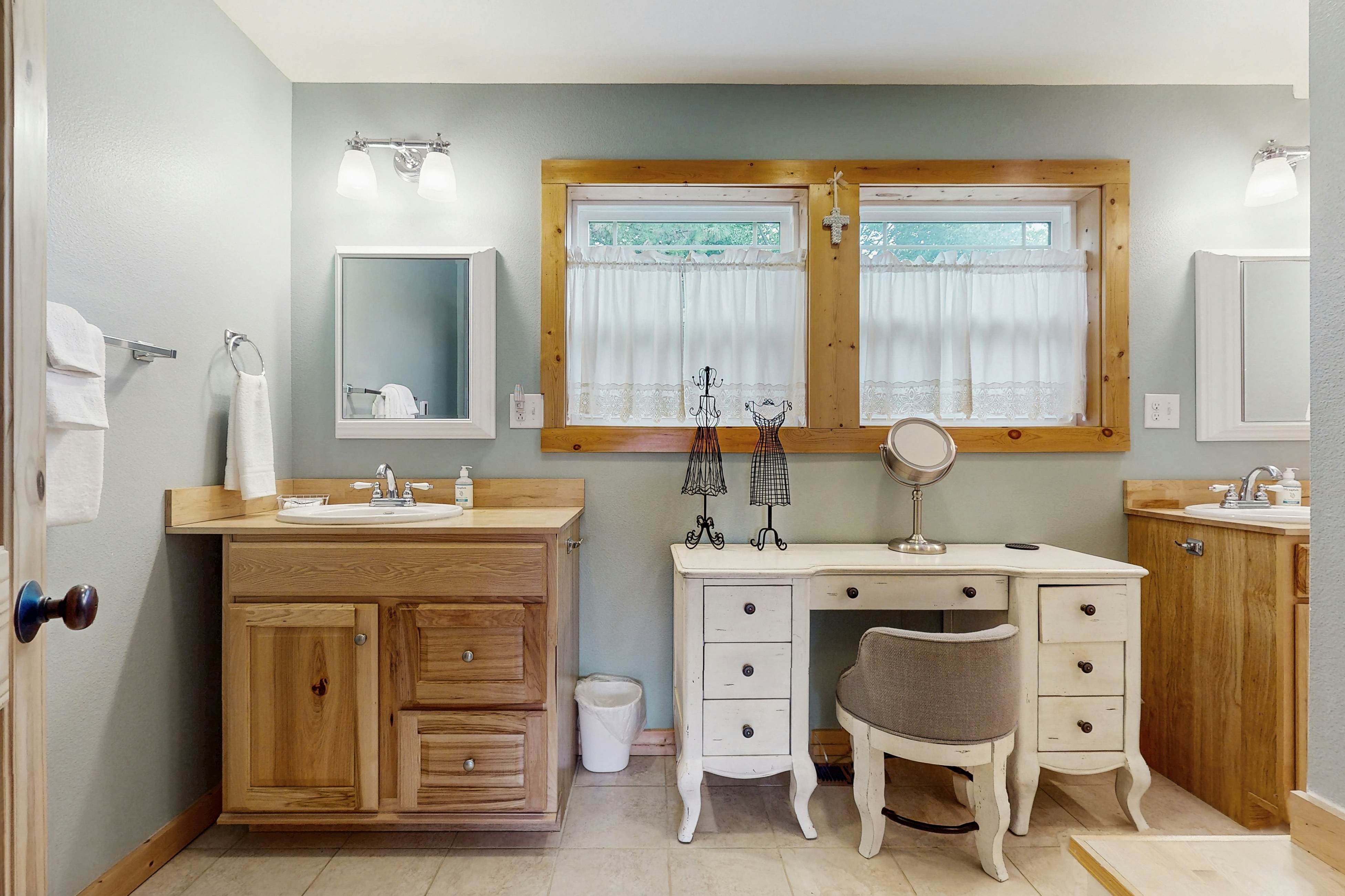 Tranquil Shores Hideaway