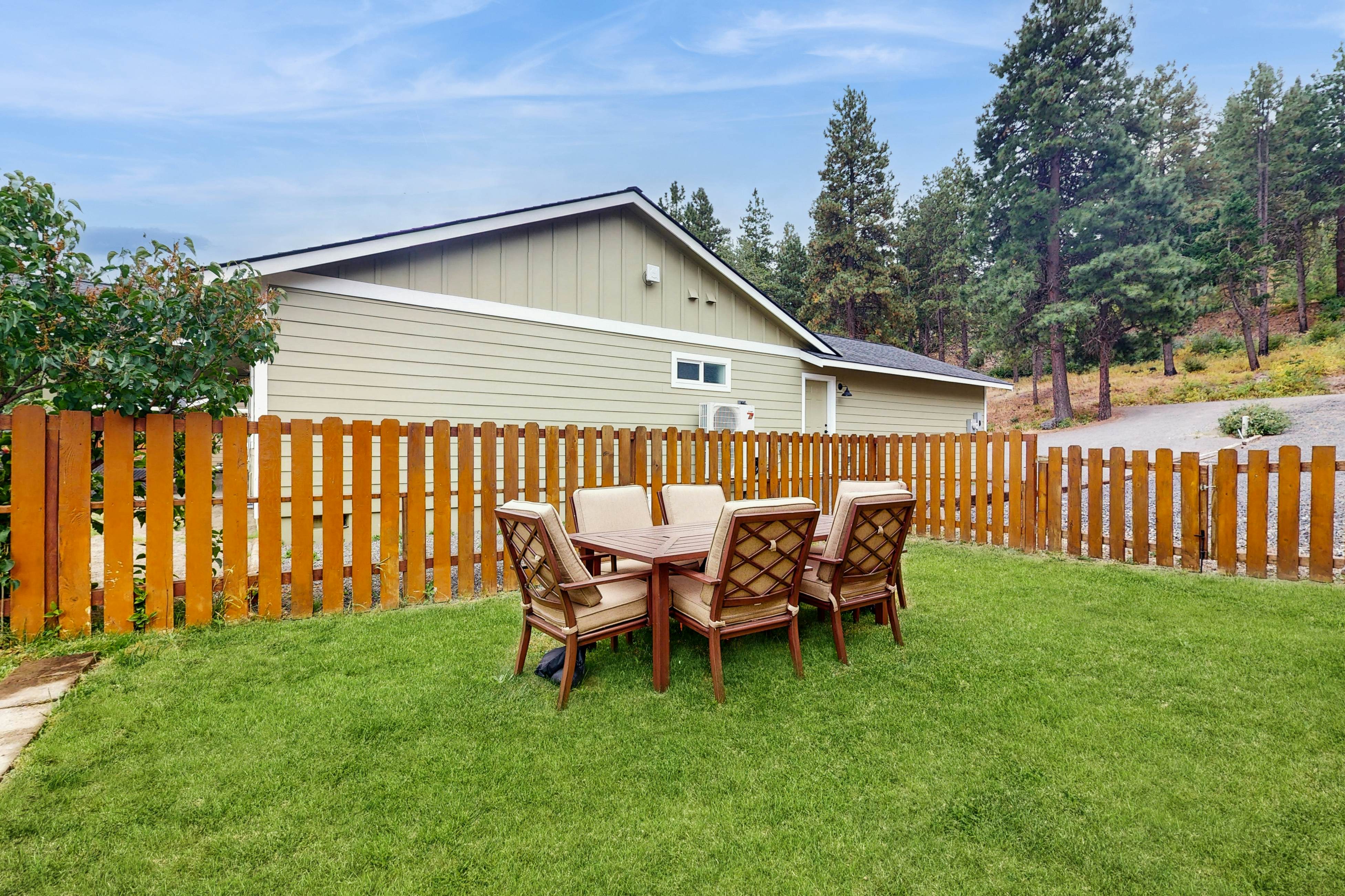 Tranquil Shores Hideaway