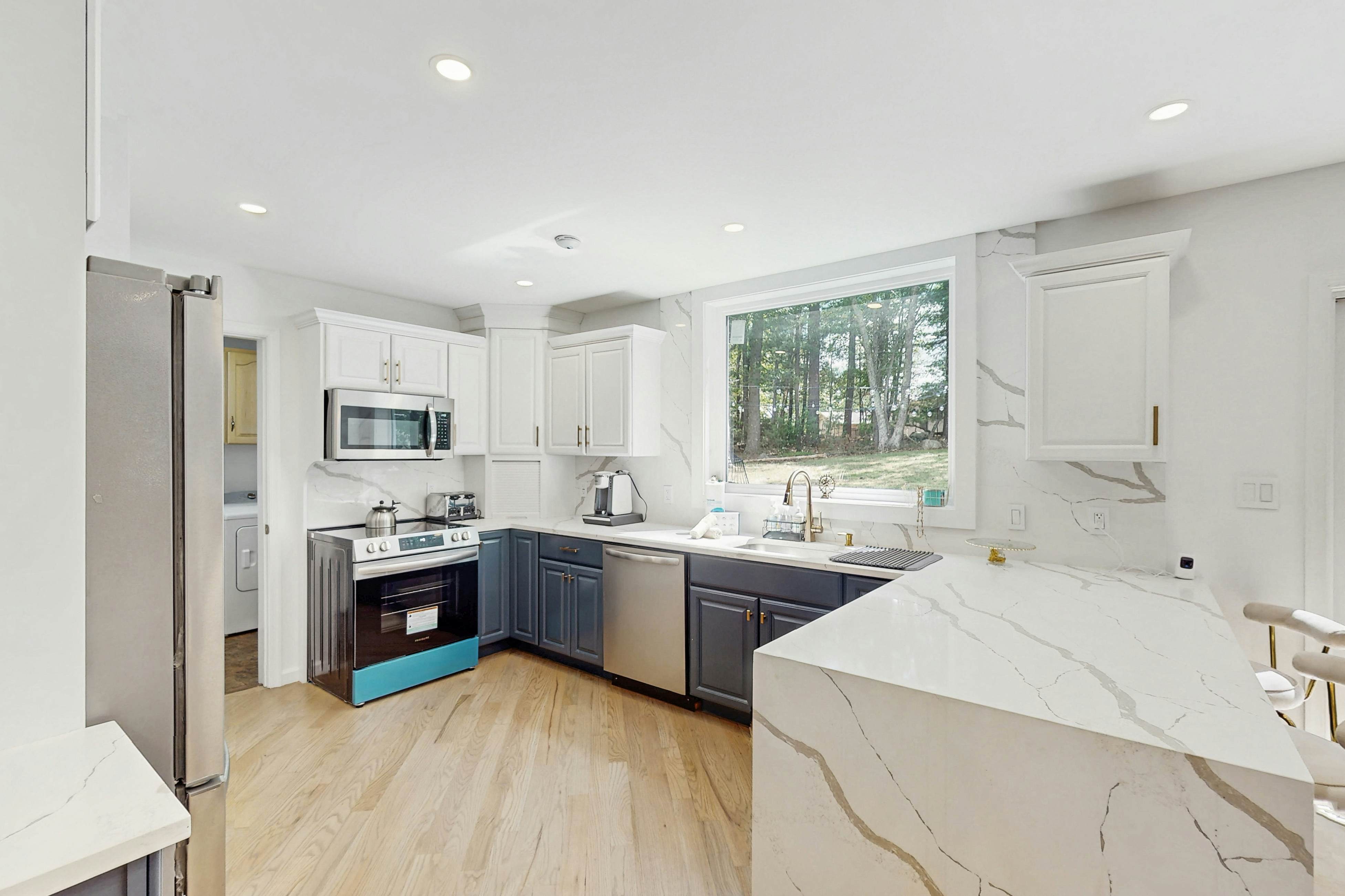 Blue Mountain Crossing