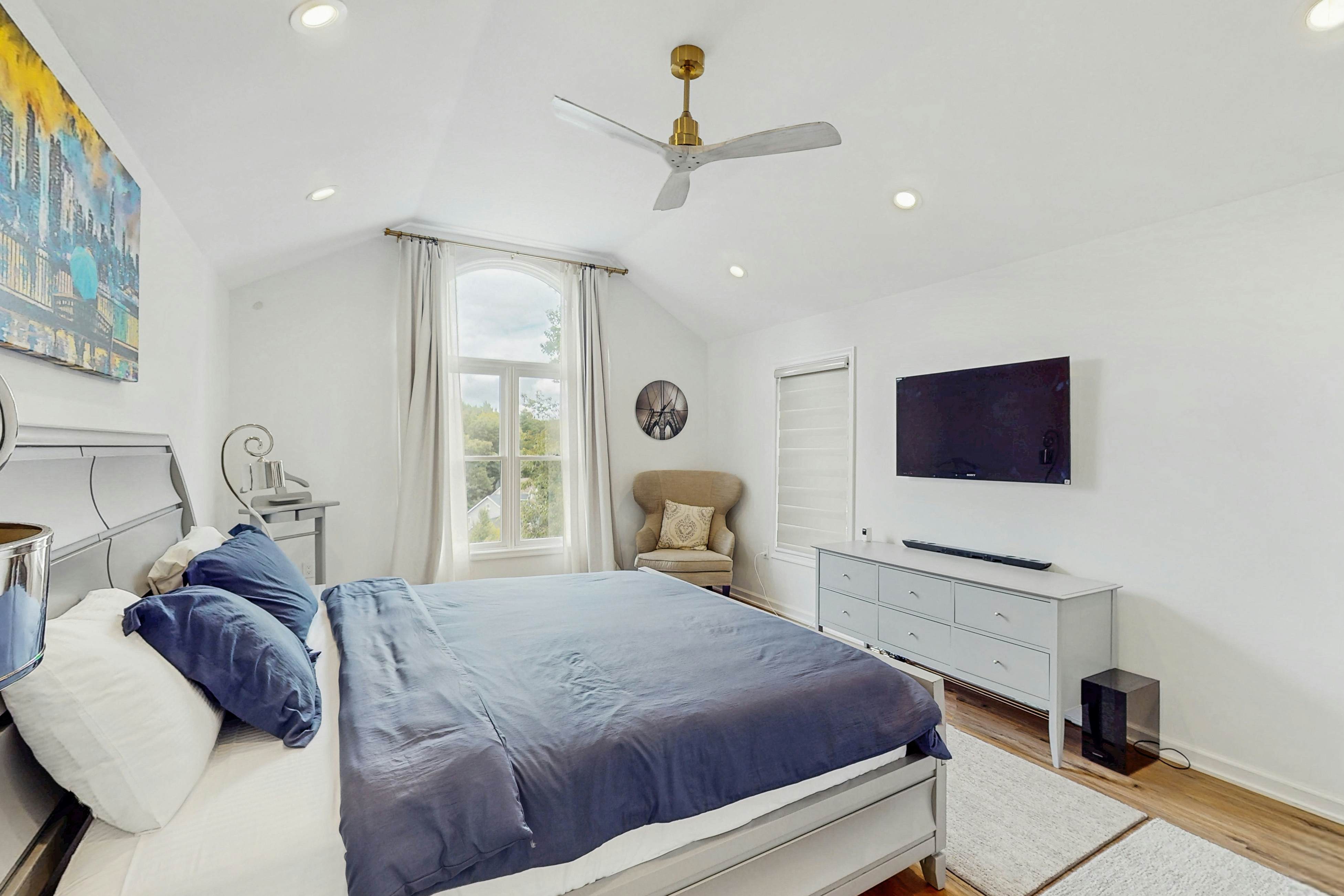 Blue Mountain Crossing