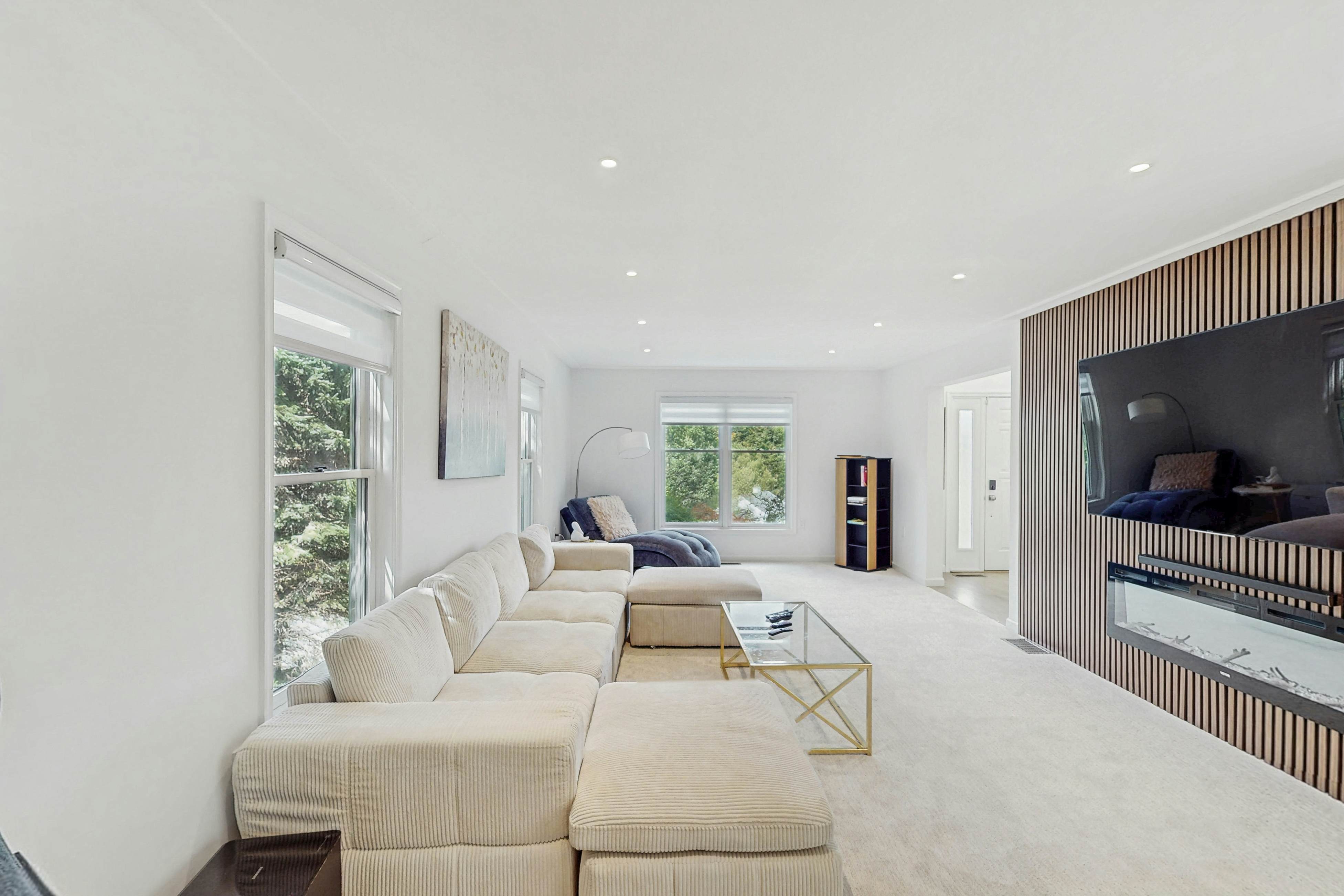 Blue Mountain Crossing