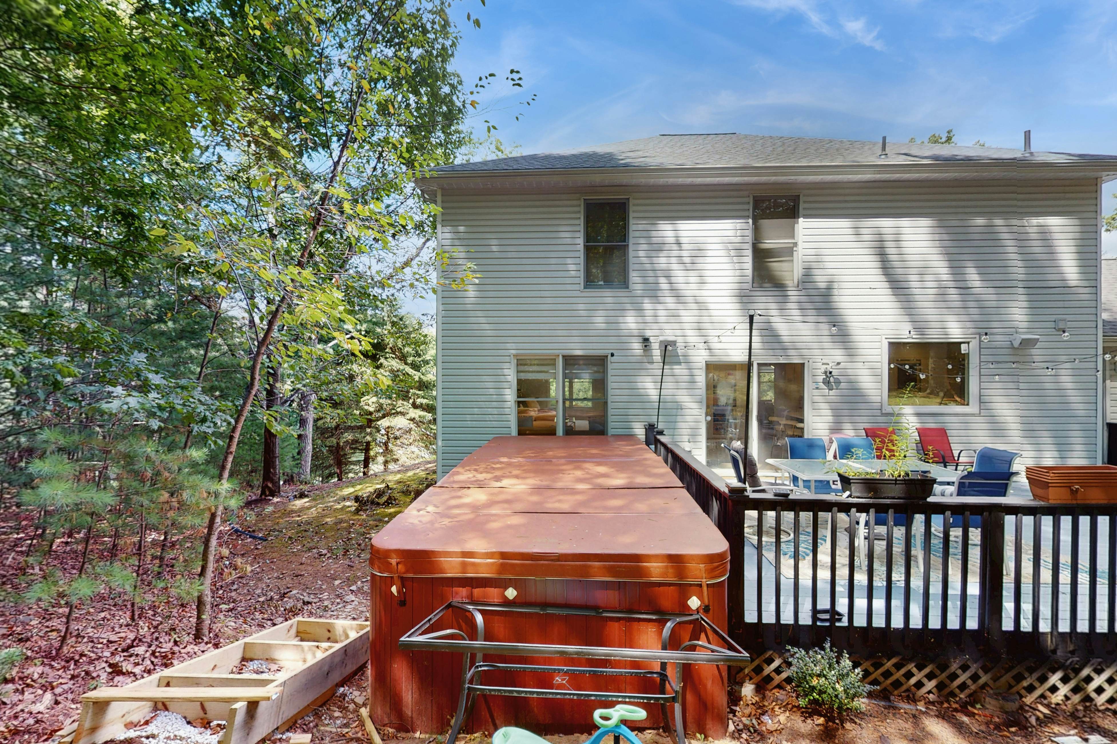 Blue Mountain Crossing