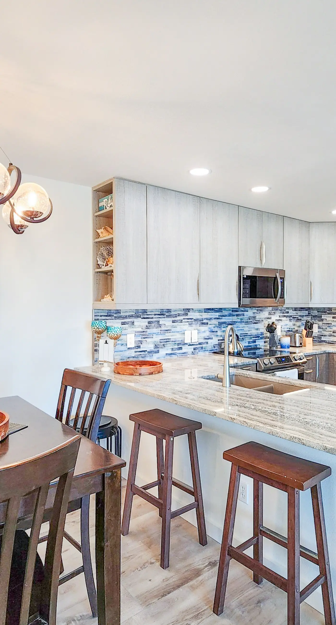 Lakeshore Villa  #21