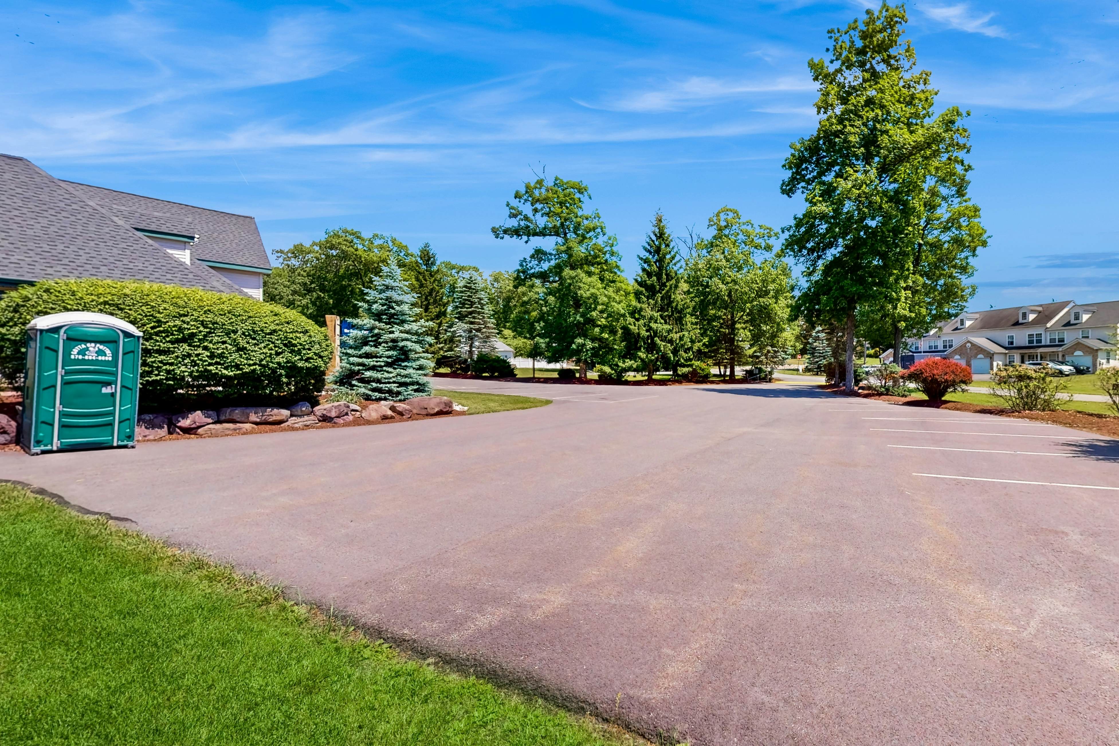 Blue Mountain Crossing