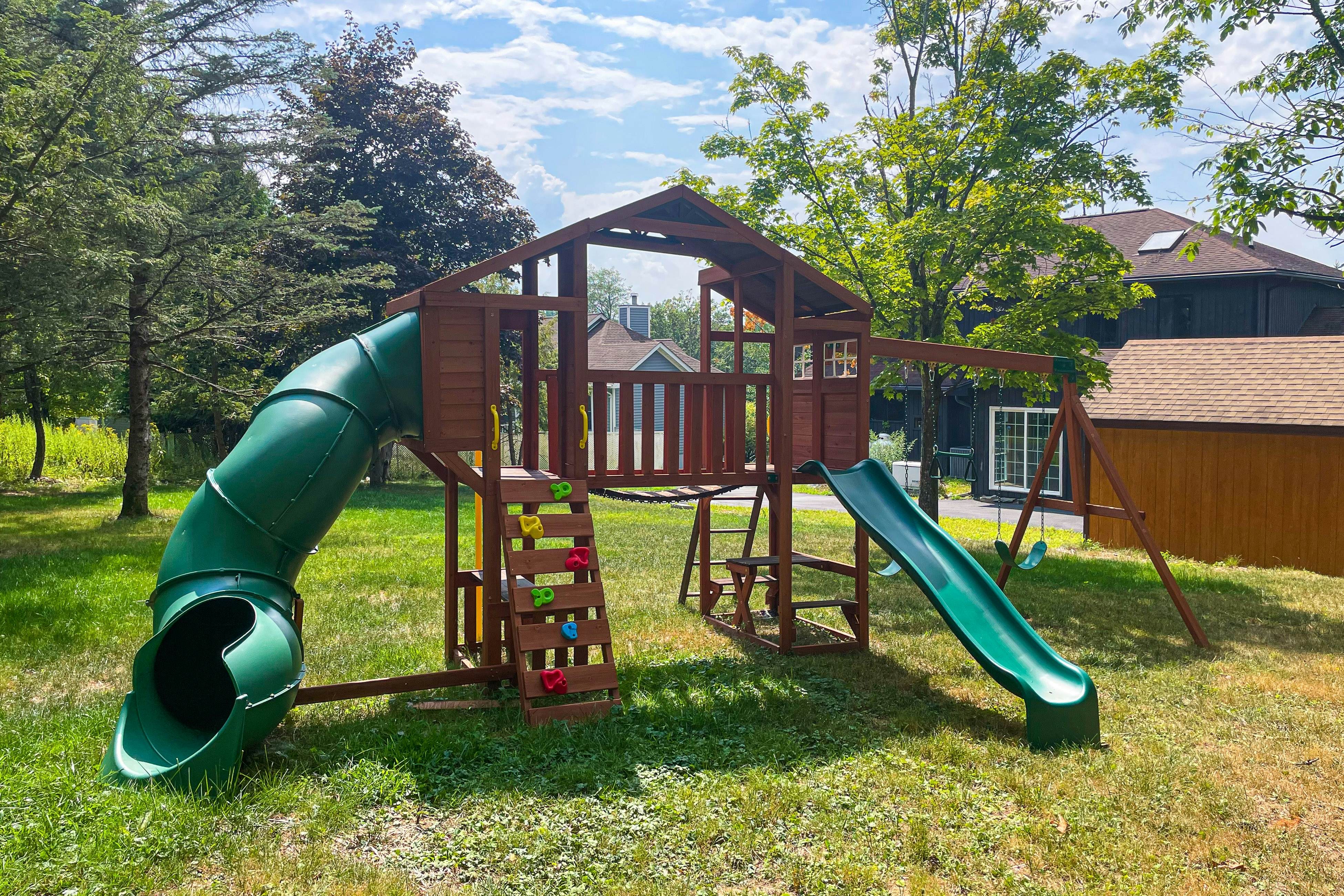 Blue Mountain Crossing