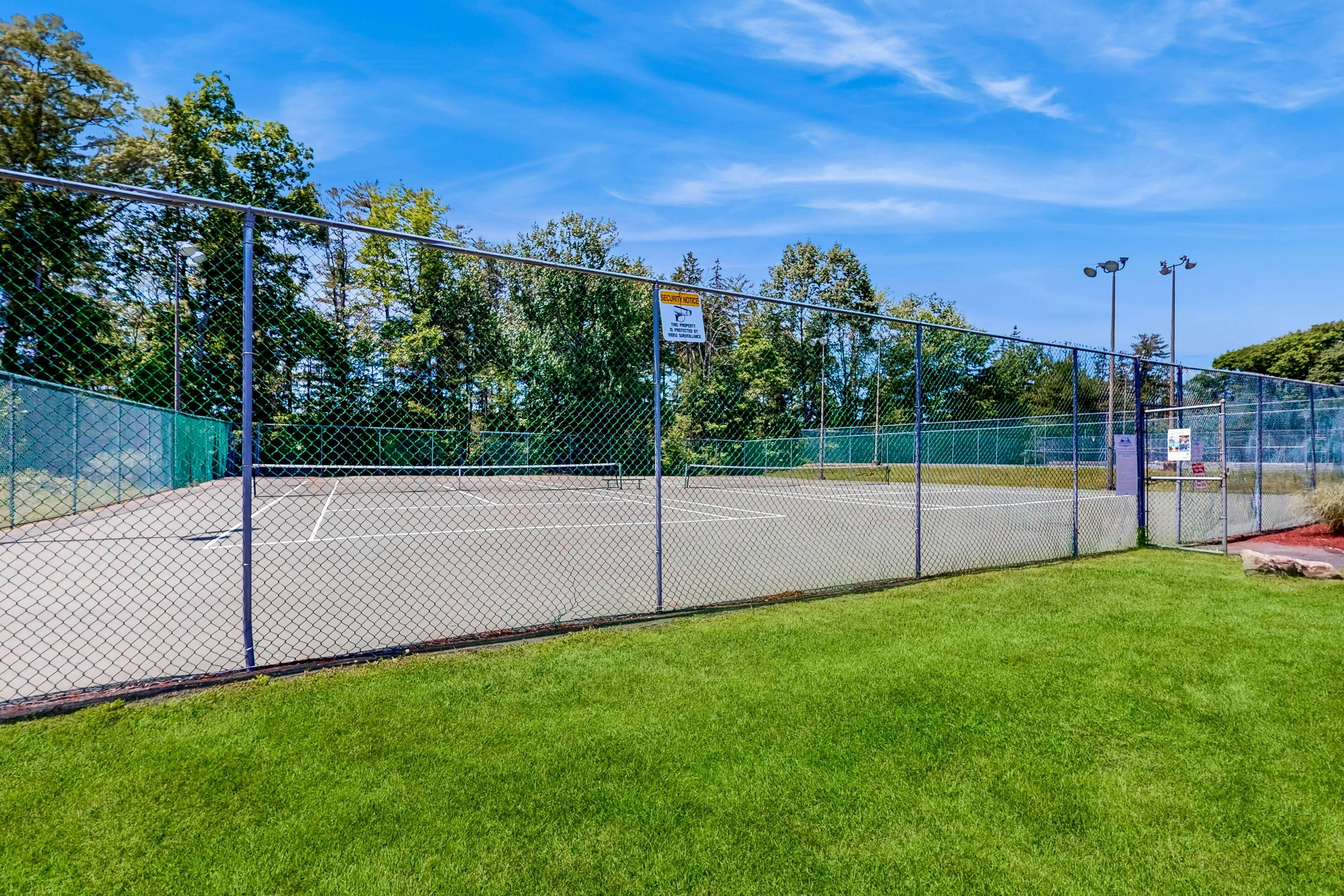 Blue Mountain Crossing