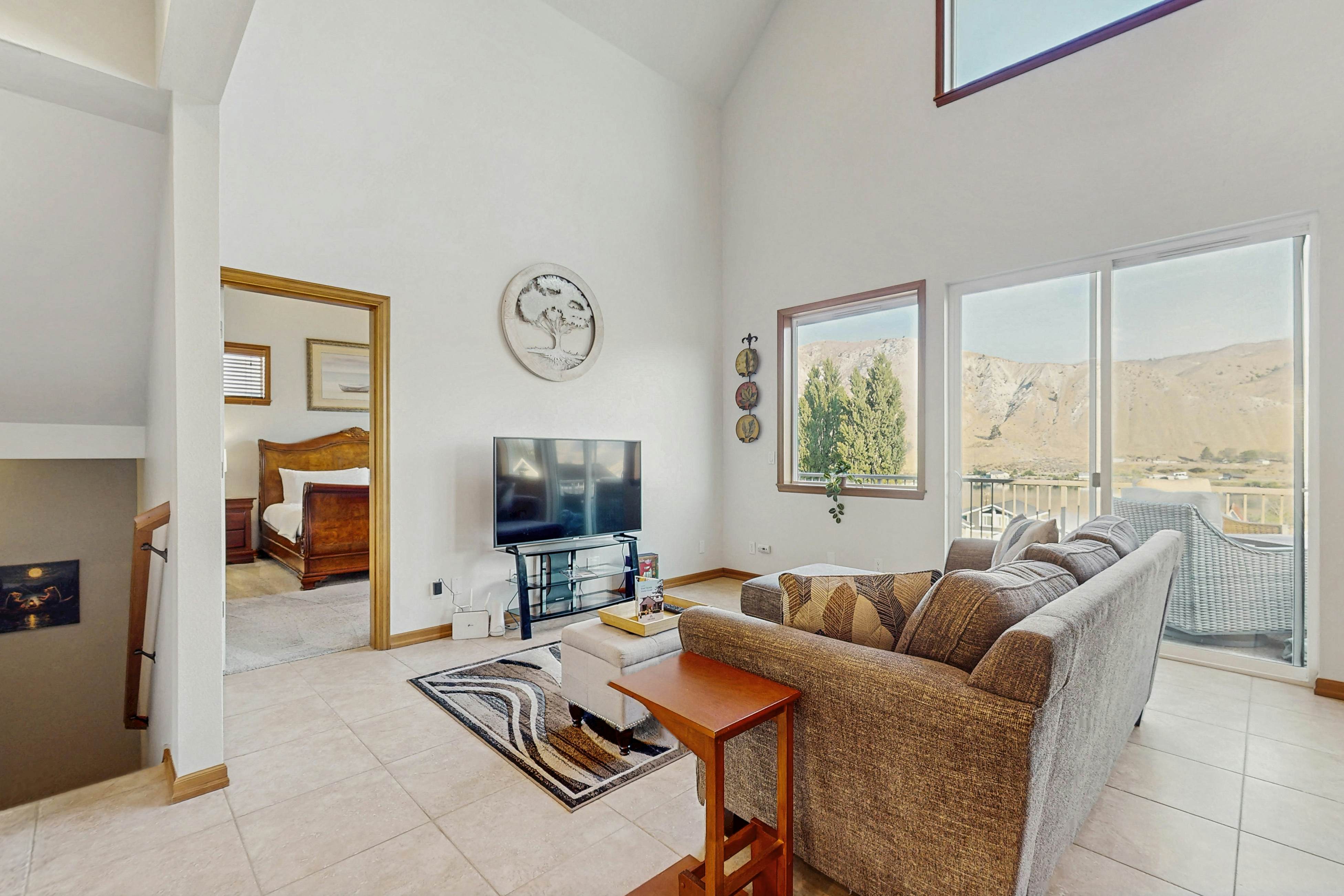 The Columbia Overlook