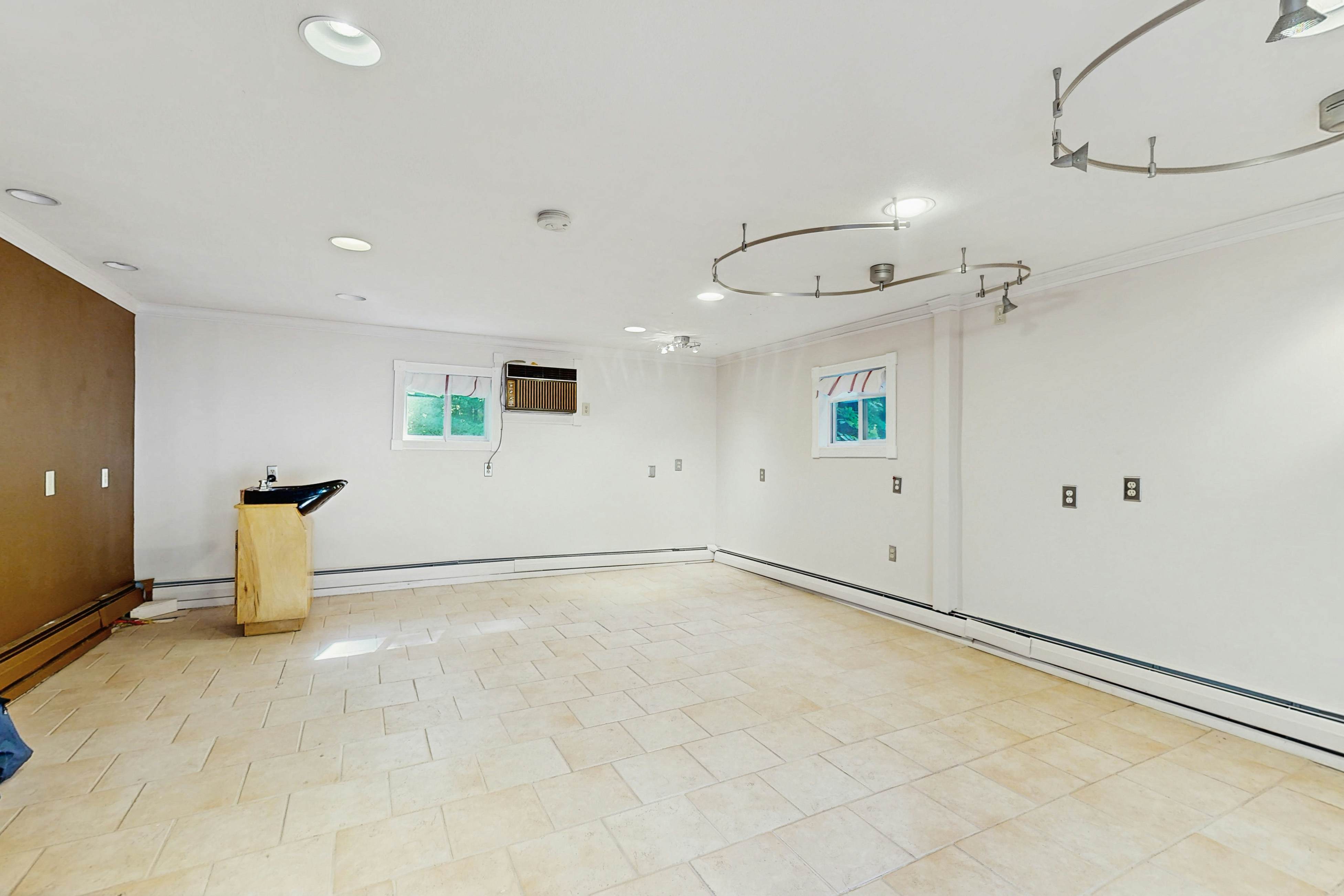 White Mountain Dream House