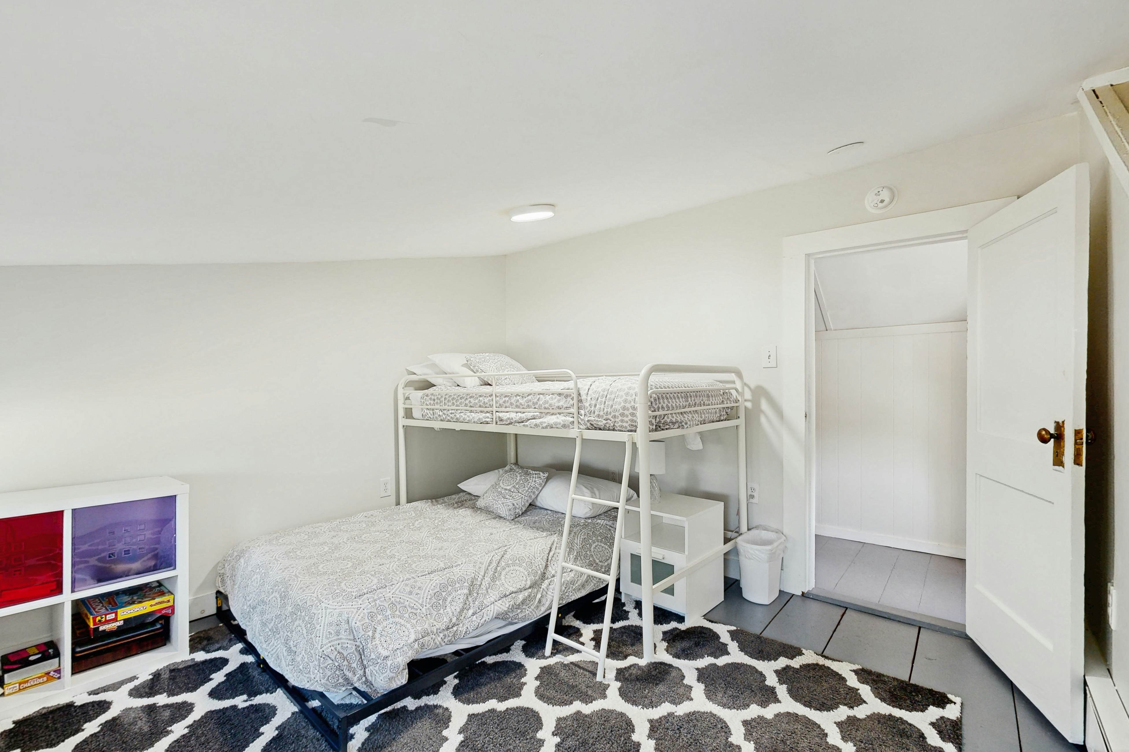 White Mountain Dream House