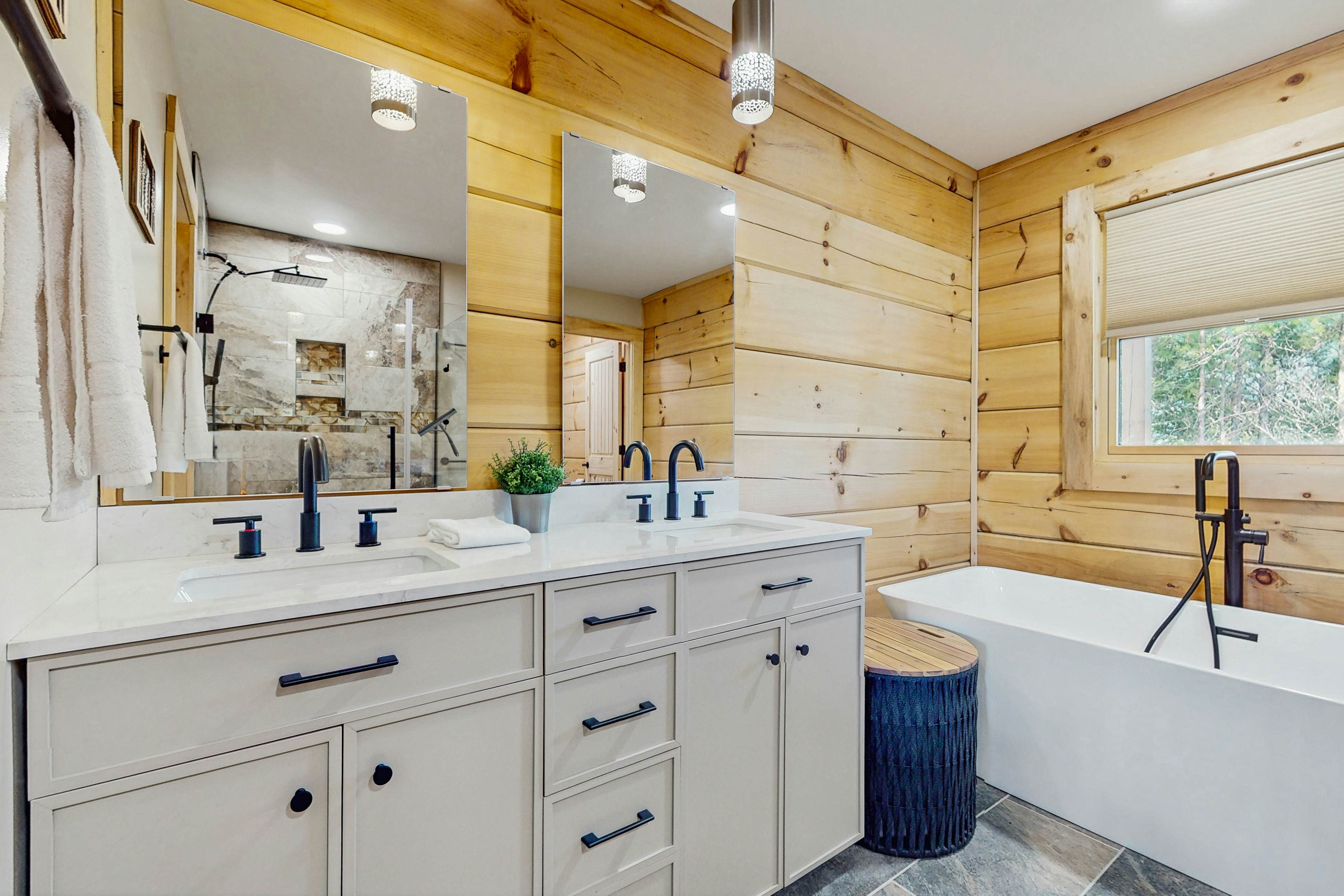 Blue Ridge Retreat on Wolf Creek