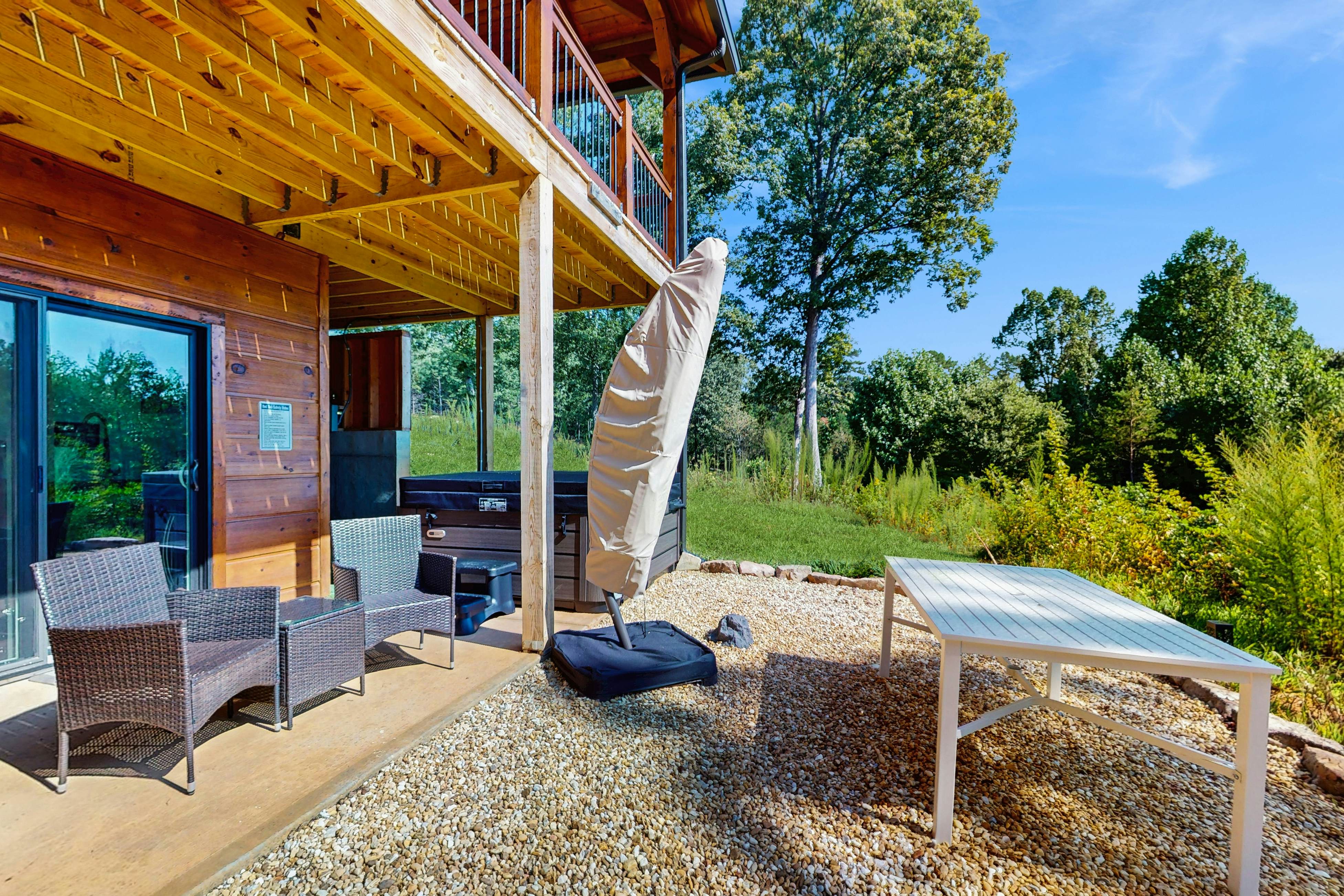 Blue Ridge Retreat on Wolf Creek