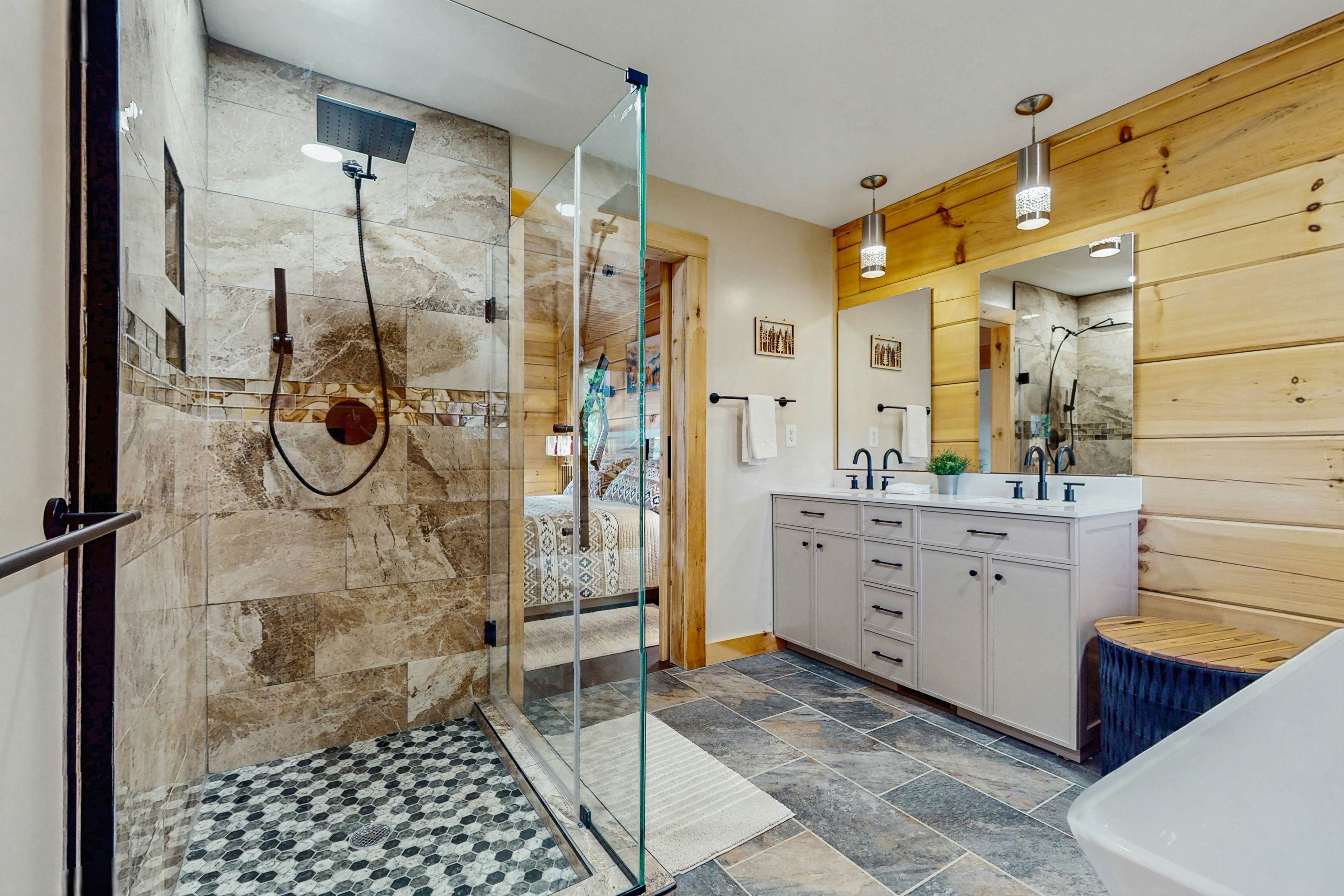 Blue Ridge Retreat on Wolf Creek